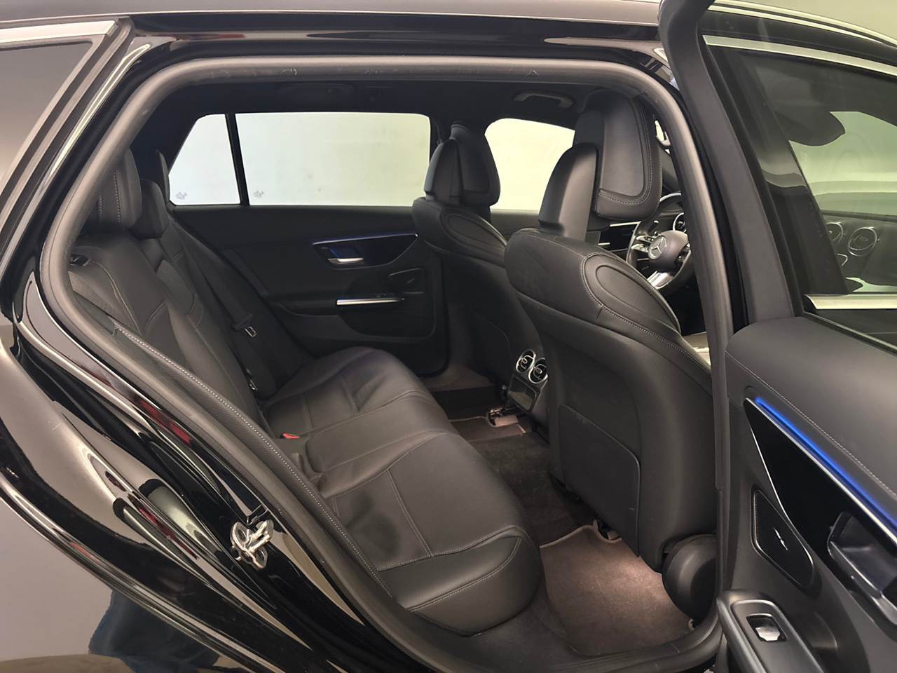 Mercedes-Benz C 220 T d 4M AMG-Line Navi MB-LED MBUX+ 360° 5