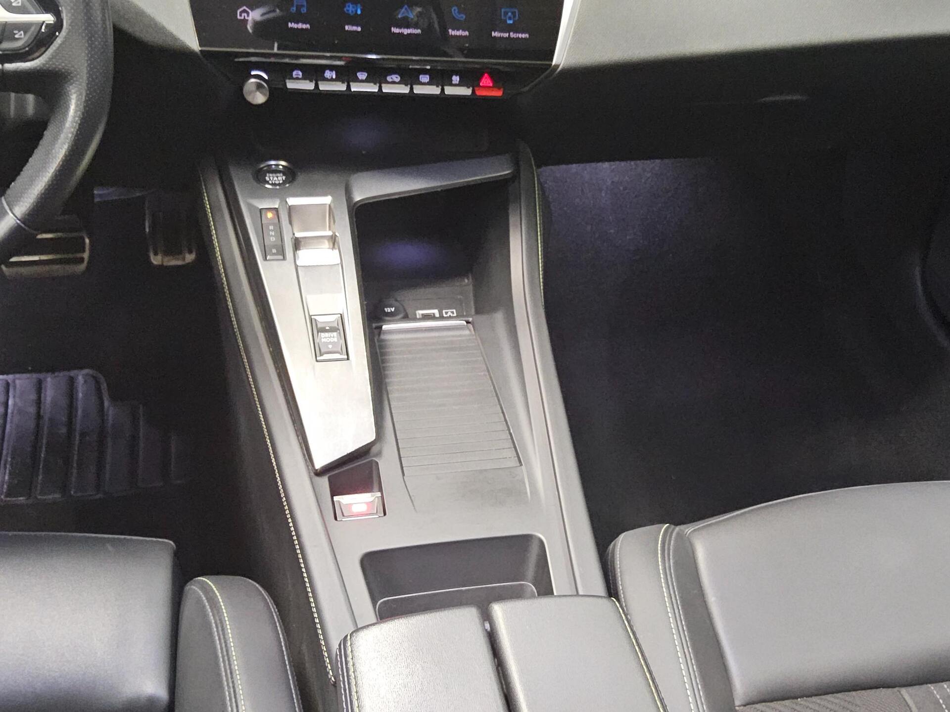 Peugeot 308 1.6 GT-Line Navi LED DC Pano 360° Sound AHK 6