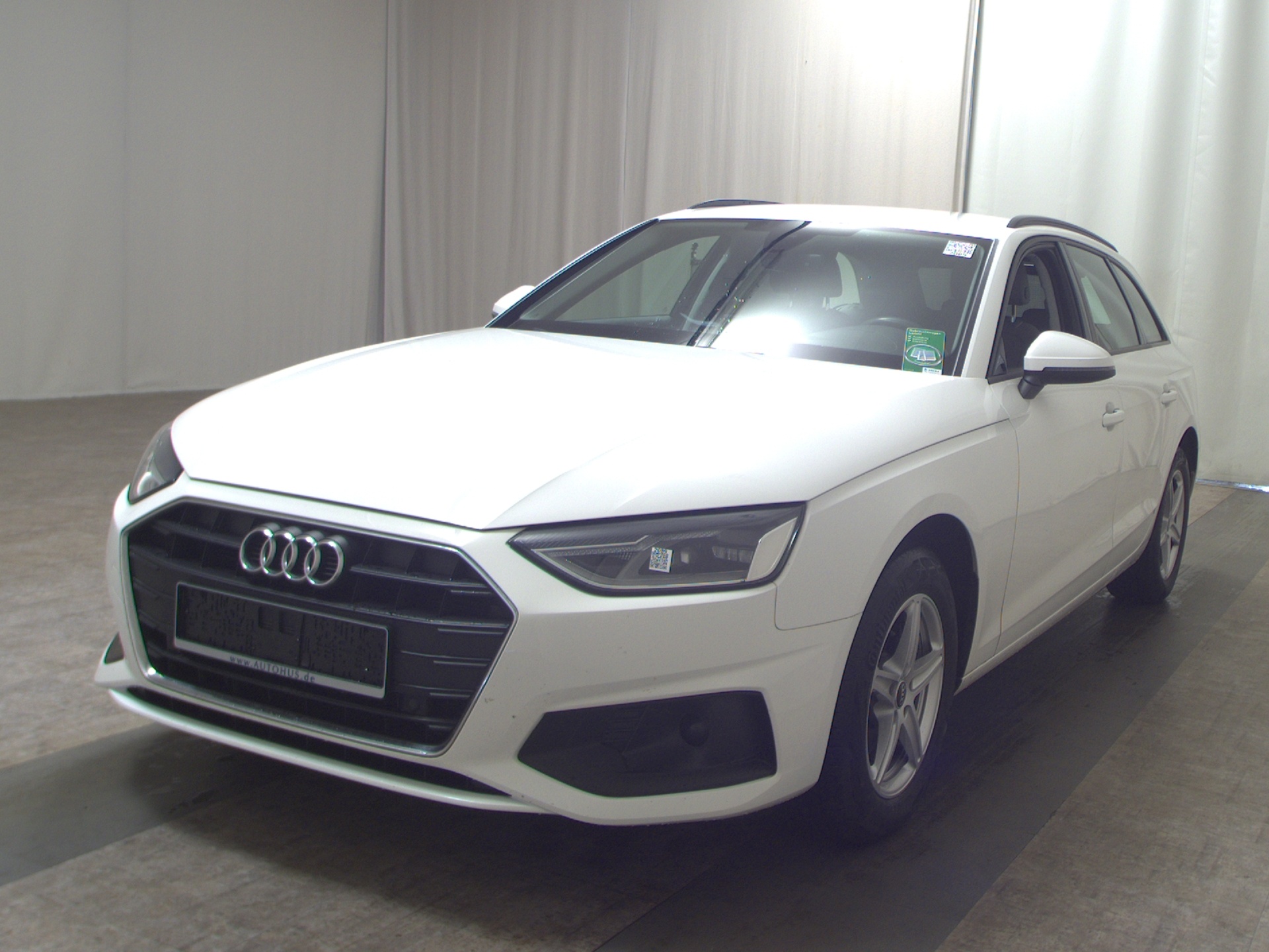 Audi A4 Avant 35 TDI Navi LED PDC Shz 2