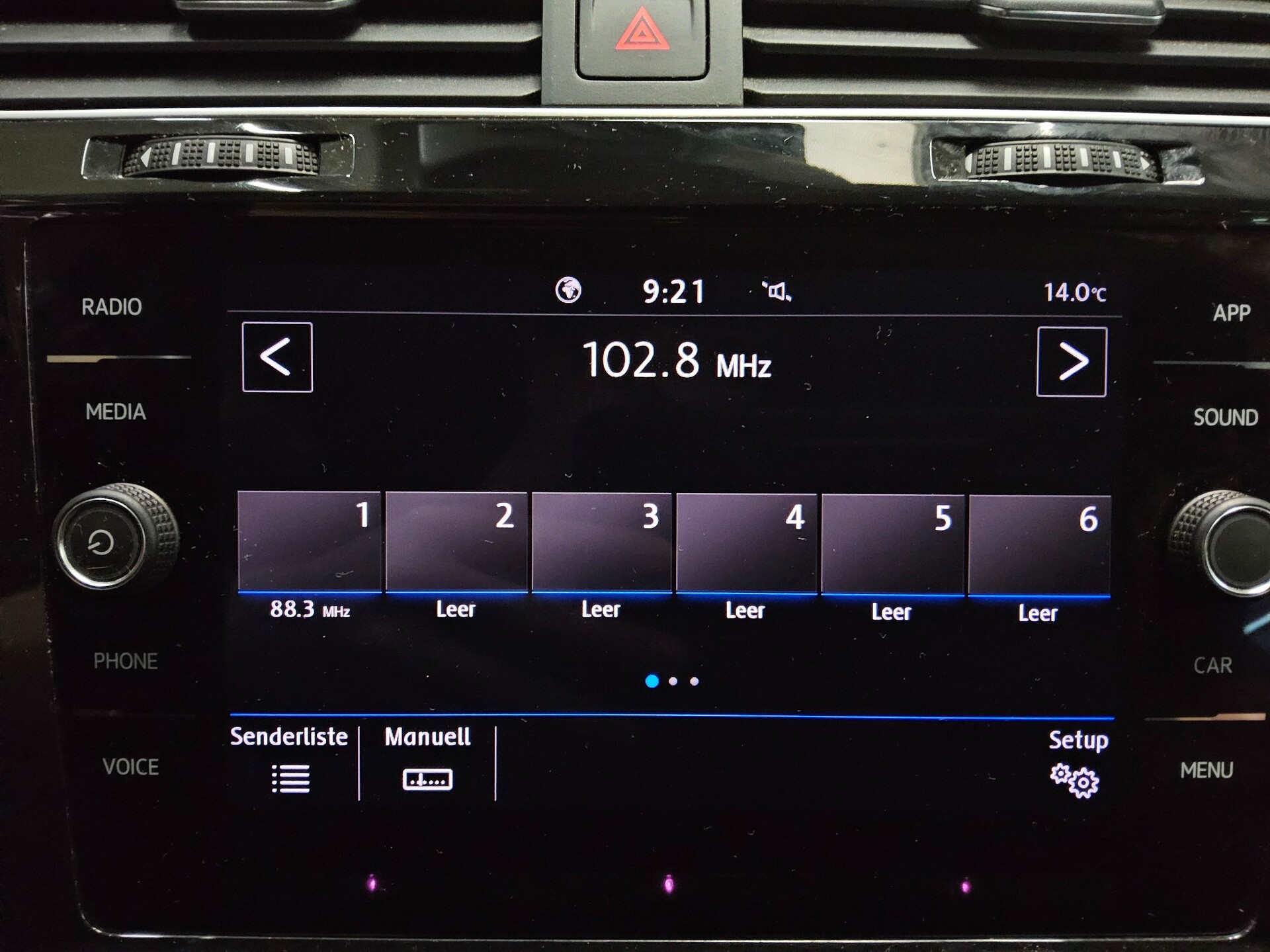 Volkswagen Golf-7 Var. 2.0 TDI Highline DSG AHK ACC RfK 7