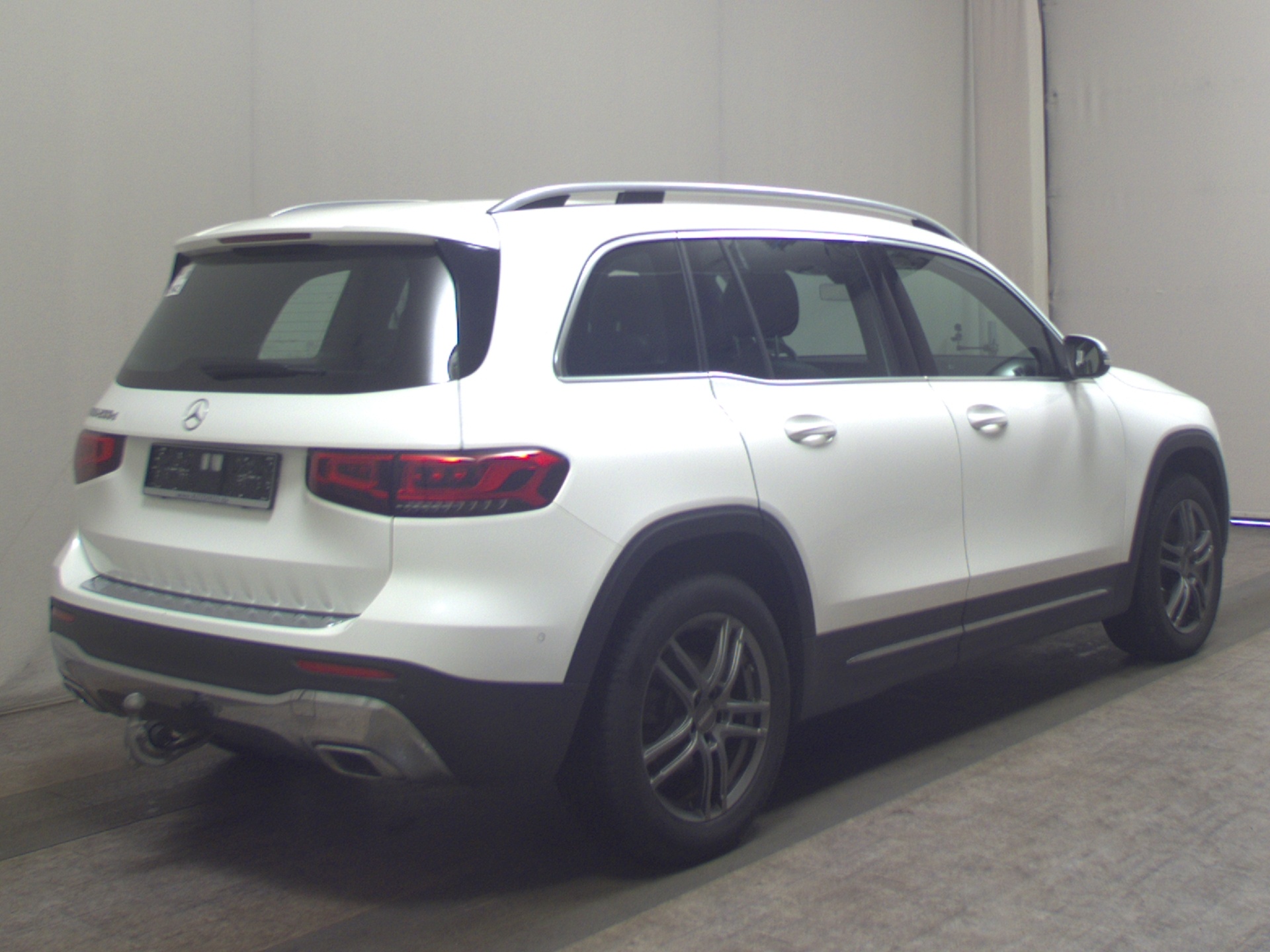 Mercedes-Benz GLB 200 d Progressive Navi AHK RfK LED Distr.+ 4