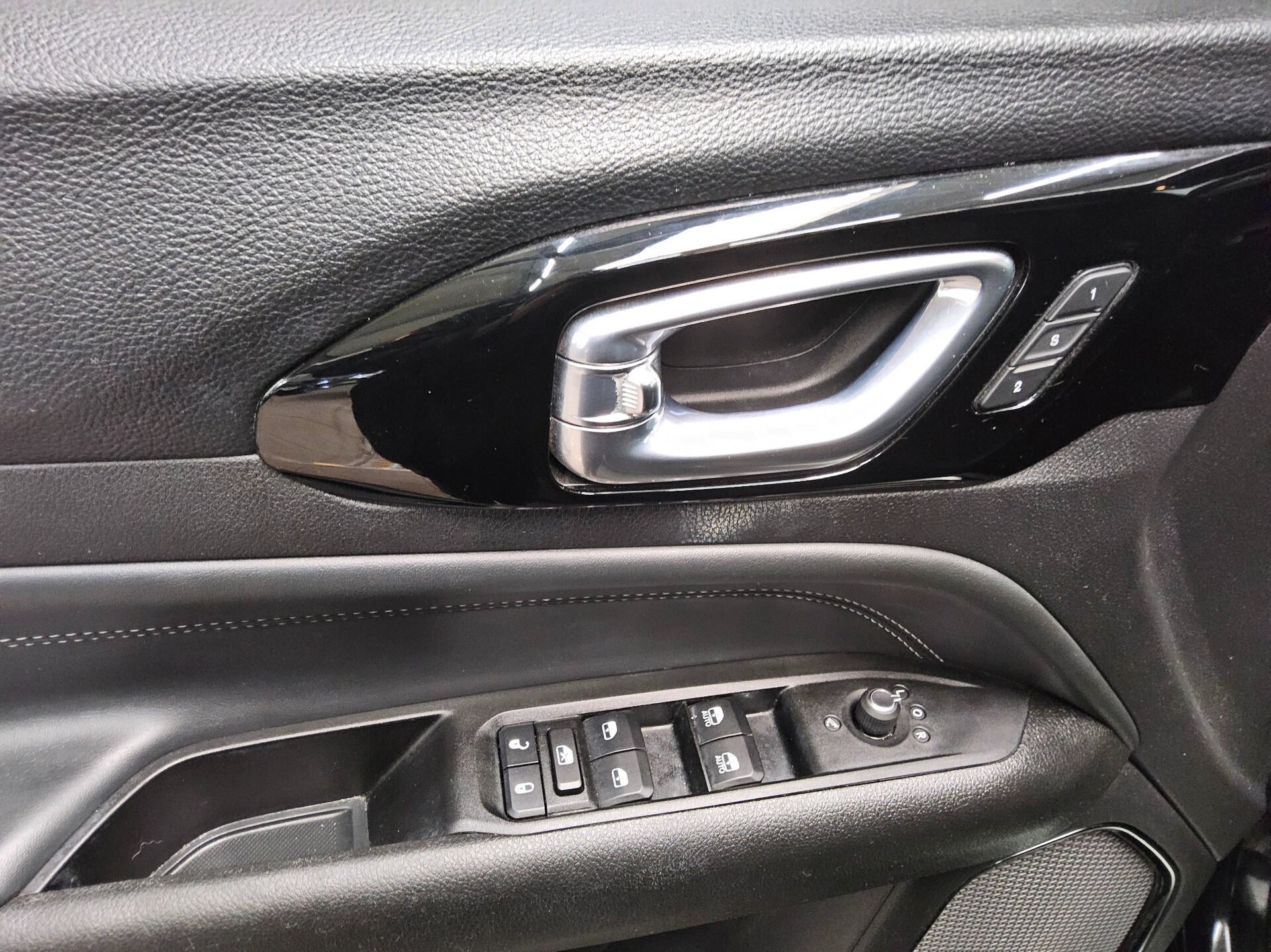 Jeep Compass 1.3 Plug-In Hybrid S Leder Navi LED RfK 10