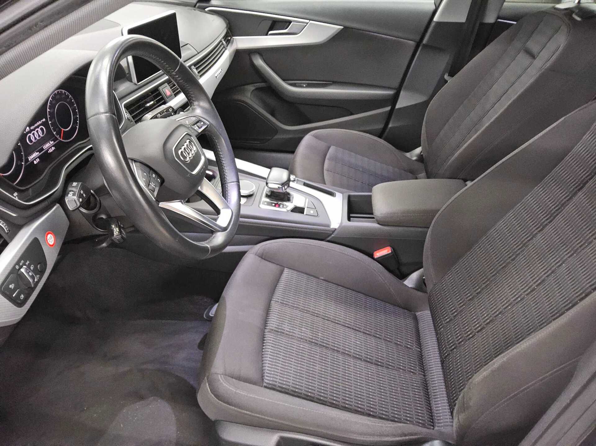 Audi A4 Avant 40 TDI Qu. design Navi LED vc Sound 9