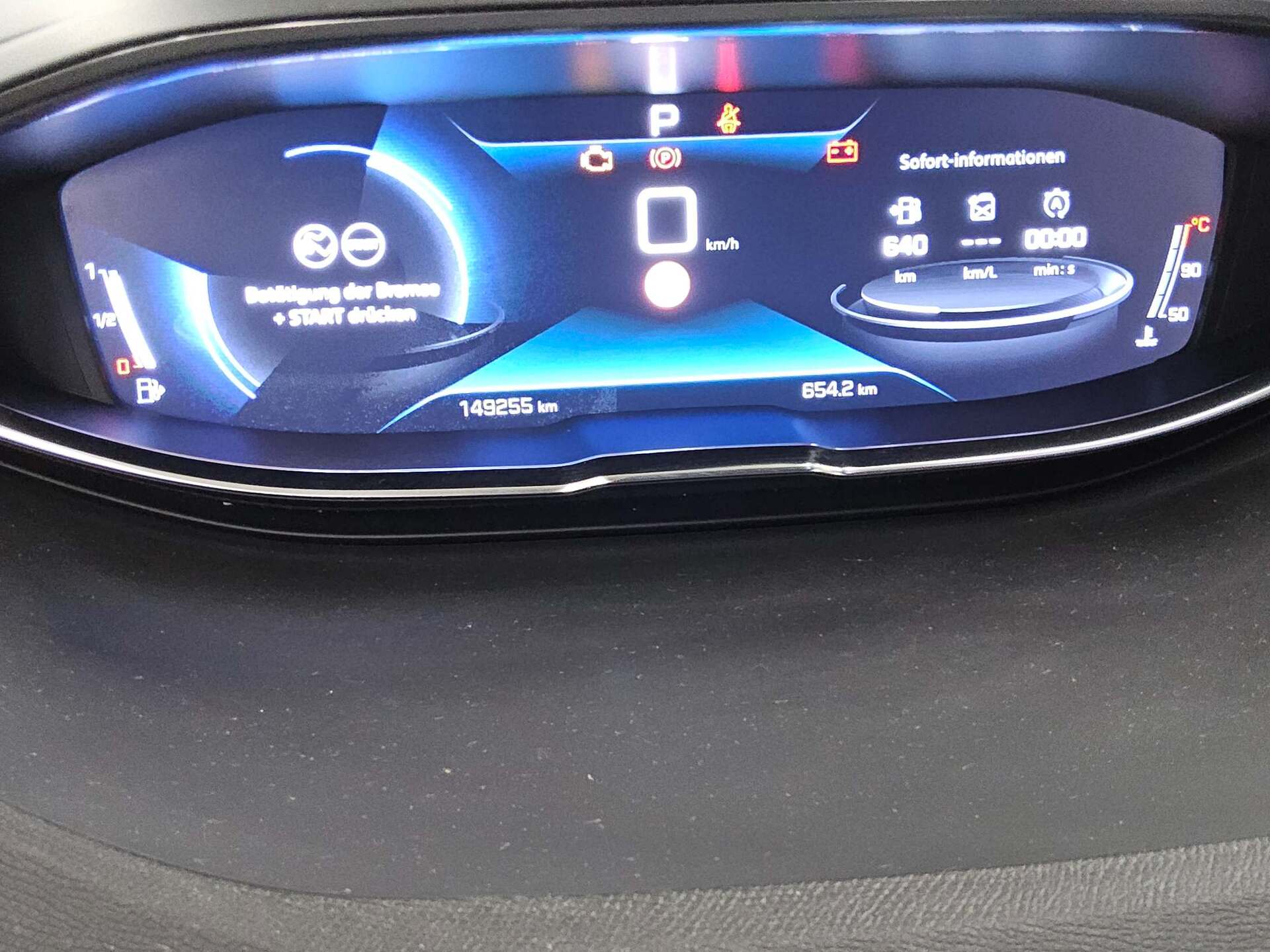 Peugeot 5008 1.5 BlueHDi 130 Allure 7-Sitzer AHK LED 8