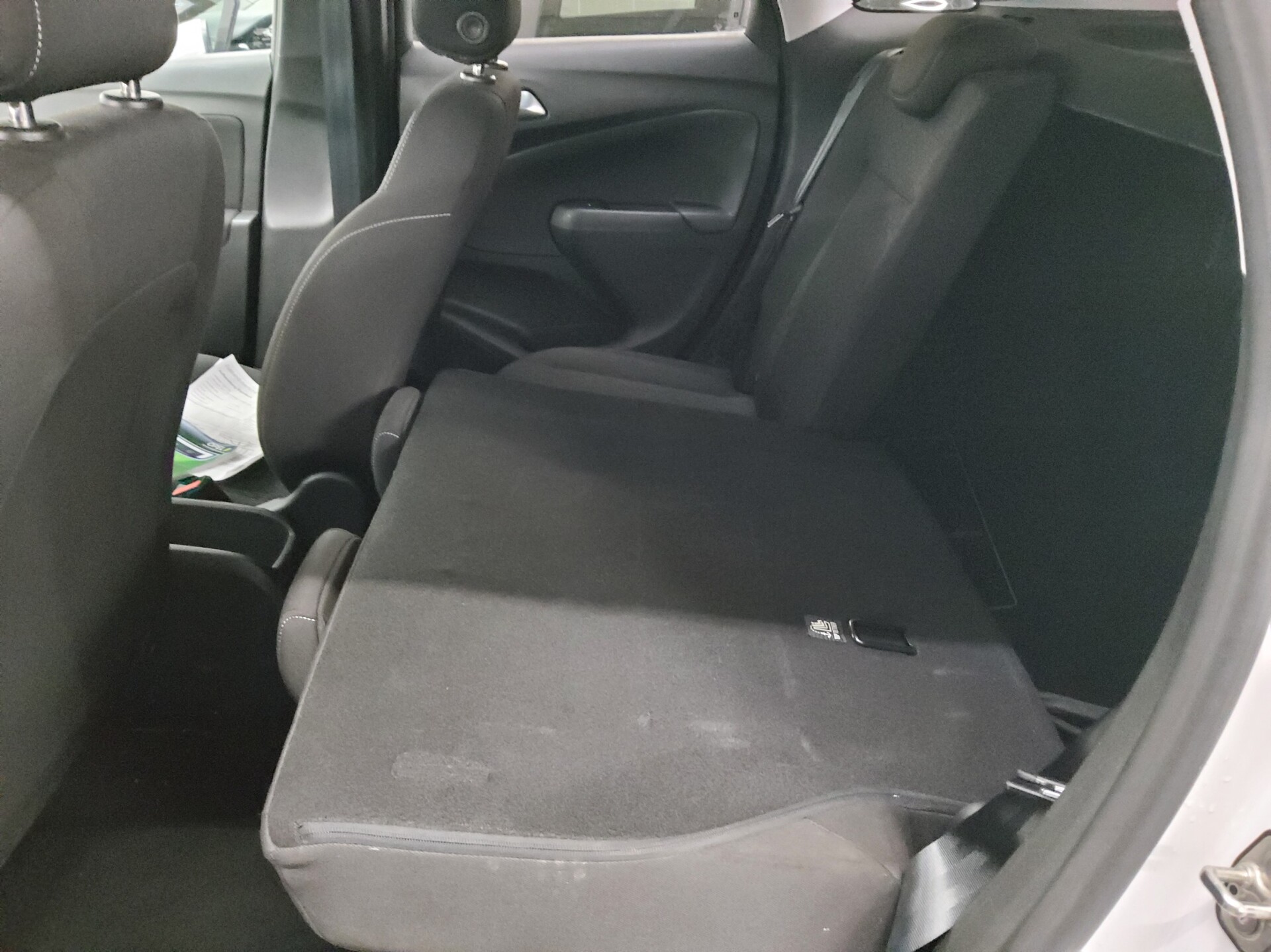 Opel Crossland X 1.2 PDC Shz BT Klima Tempomat 12