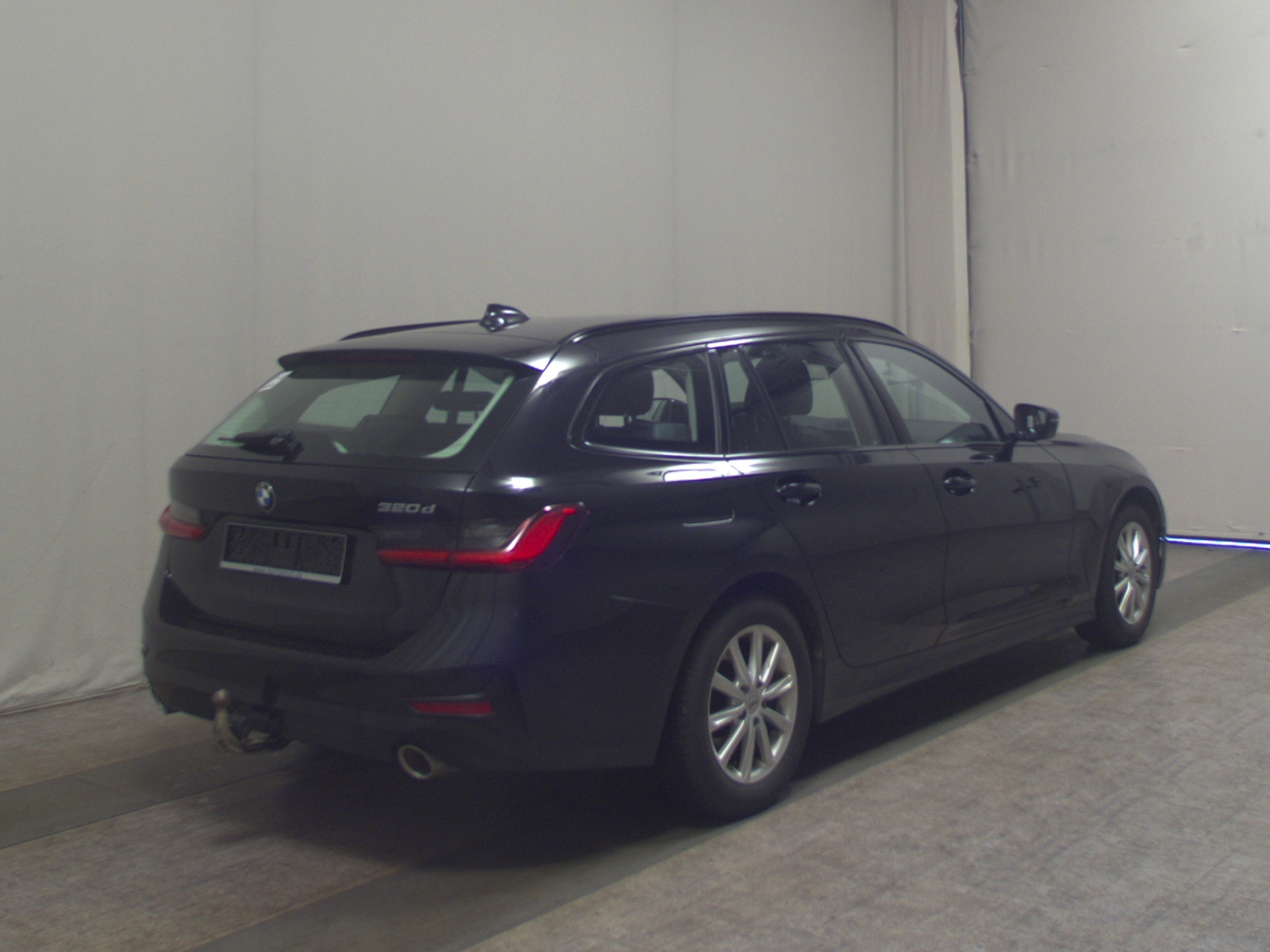 BMW 320dA Touring Sport-Line Nav LED LC-Pro AHK HiFi 4