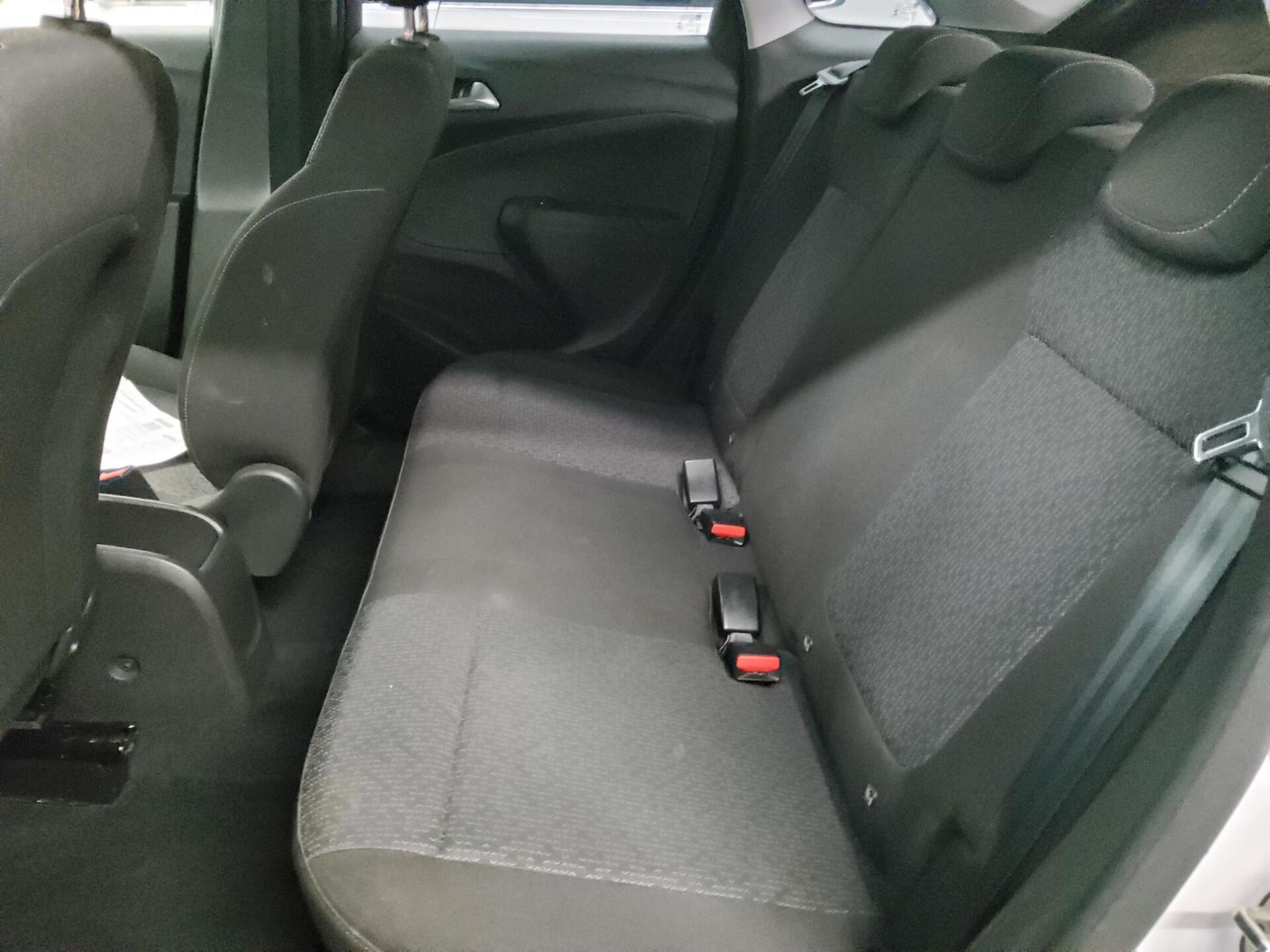 Opel Crossland X 1.2 PDC Shz Klima Radio 13