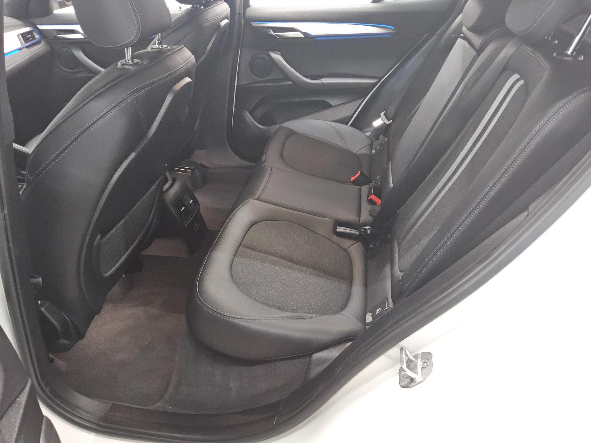 BMW X2 xDrive25e M-Sport Navi LED RfK 12