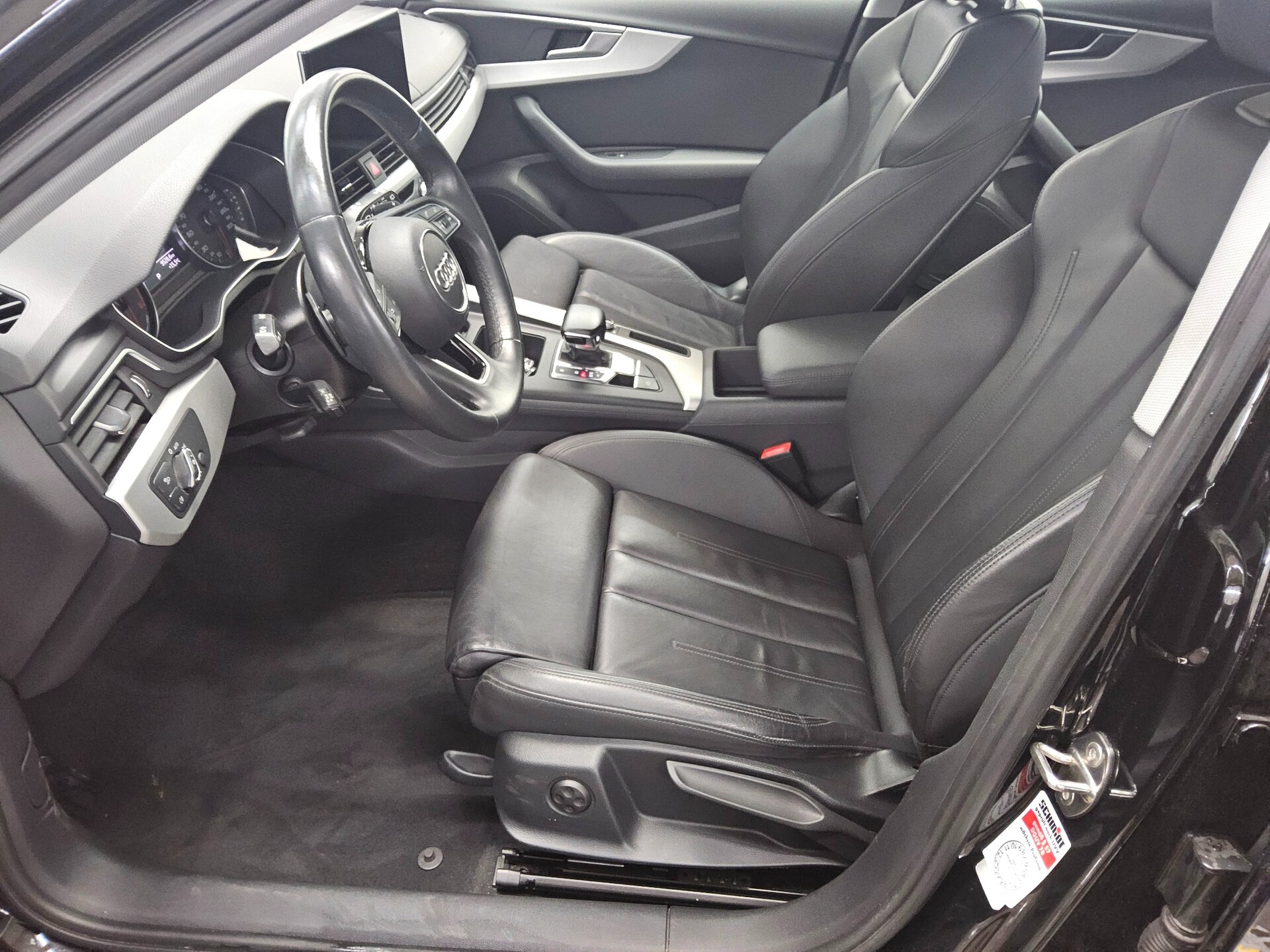 Audi A4 Avant 35 TDI Leder Navi+ LED Kamera 8