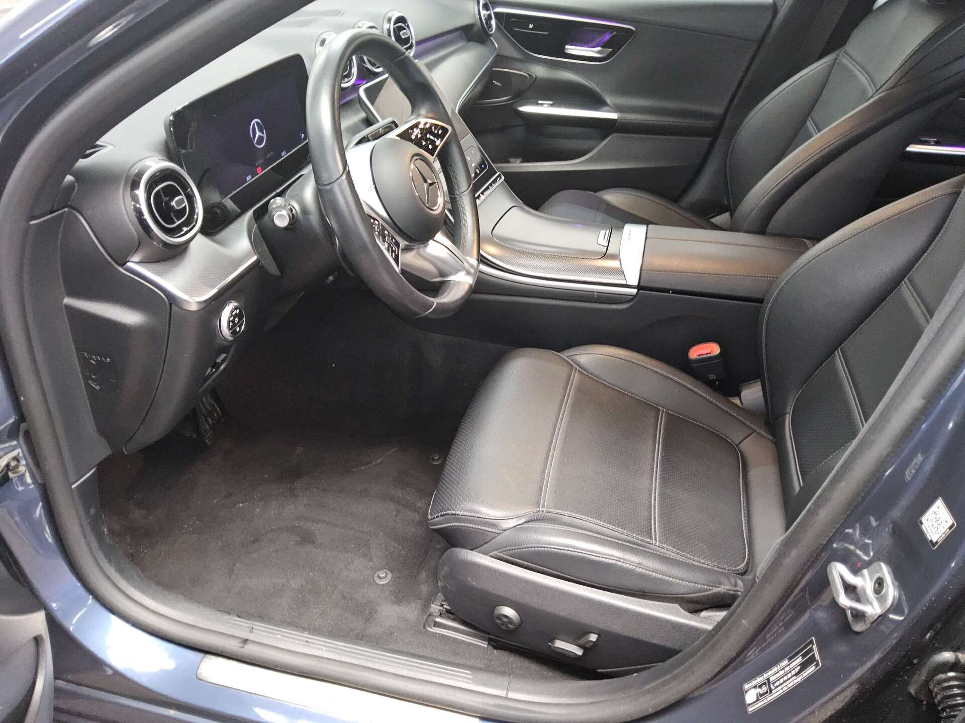 Mercedes-Benz C 200 T d Avantgarde Navi LED MBUX Sound 9