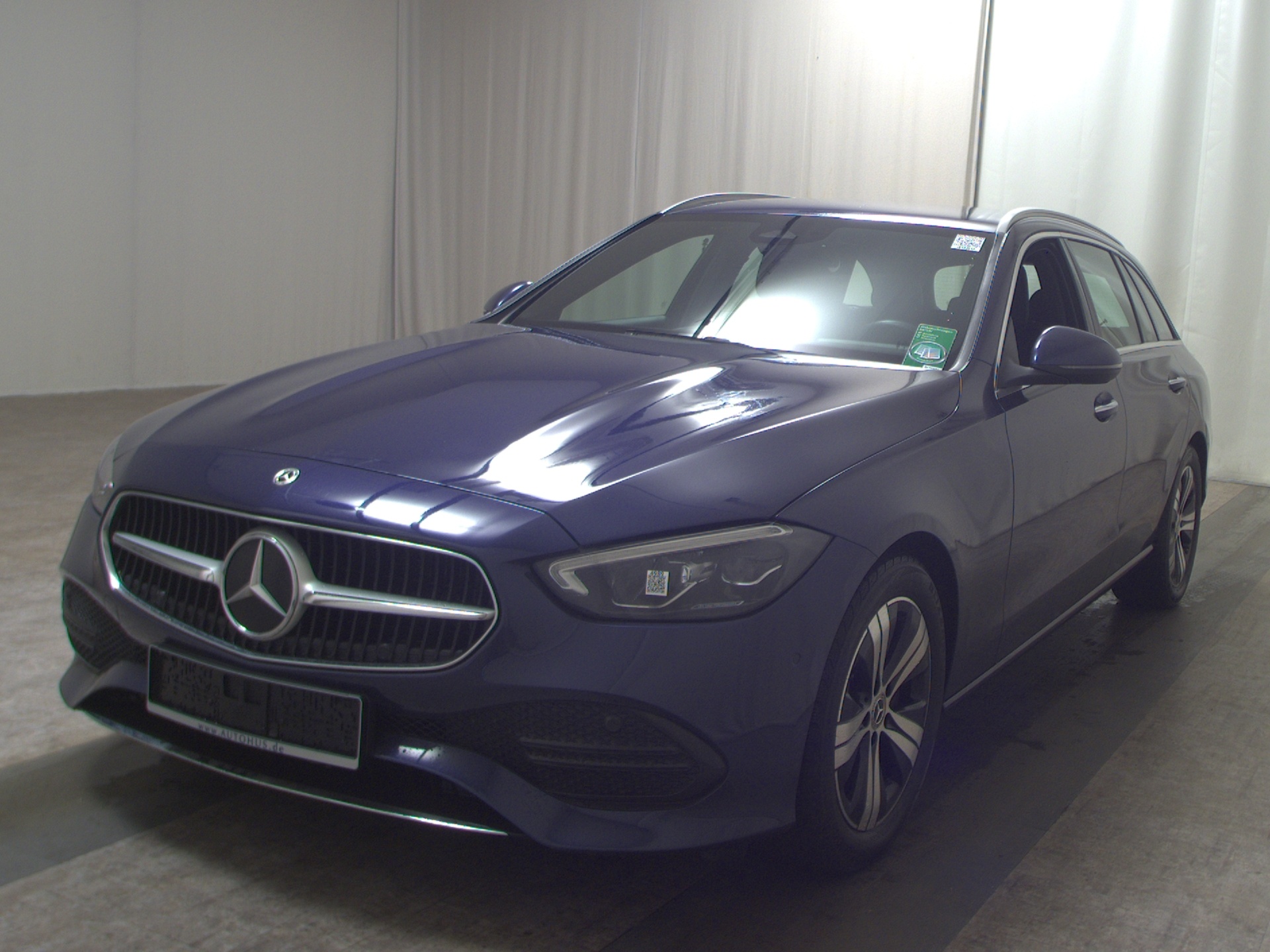 Mercedes-Benz C 200 T d Avantgarde Navi LED MBUX Sound 2