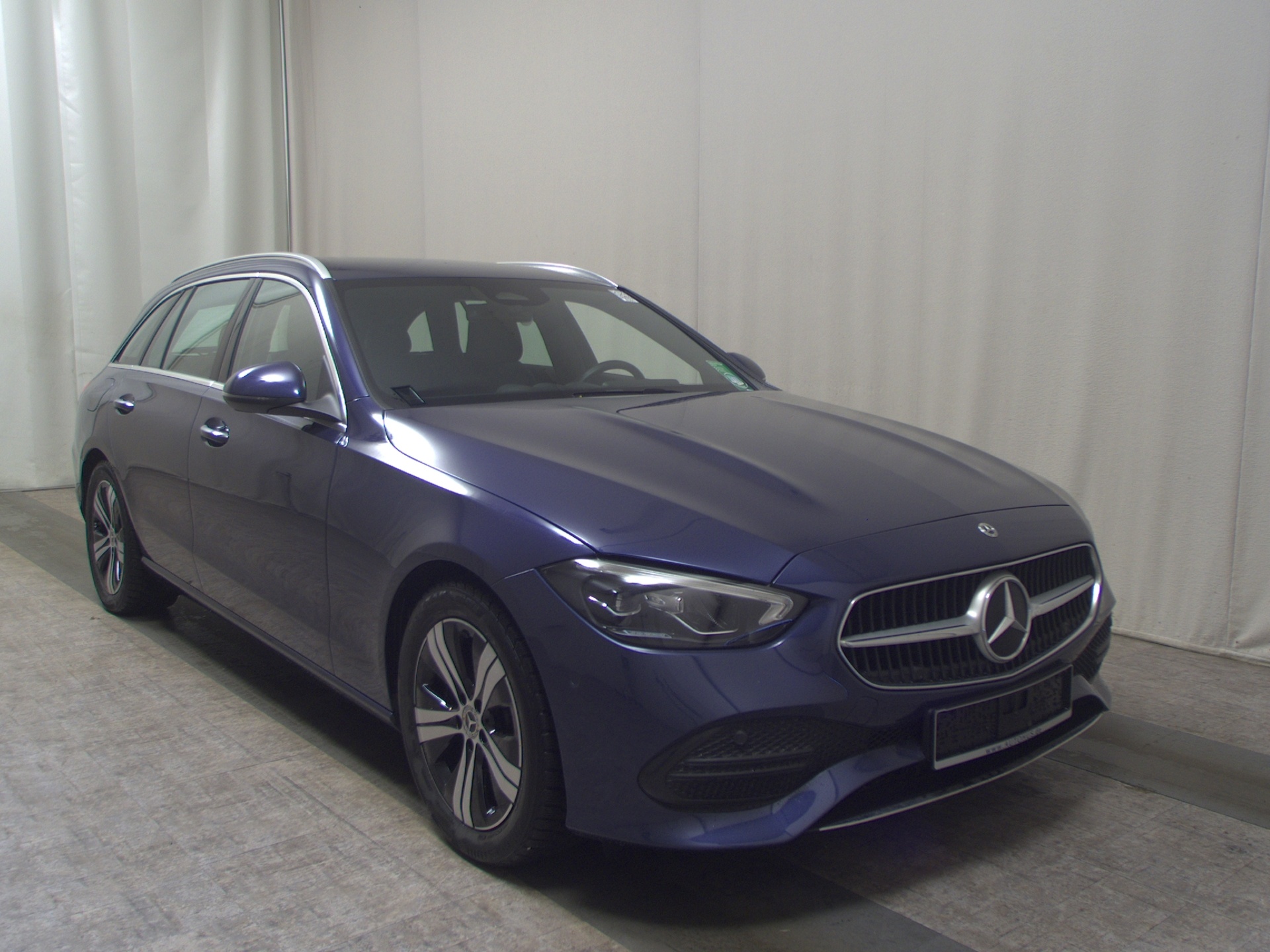 Mercedes-Benz C 200 T d Avantgarde Navi LED MBUX Sound 3