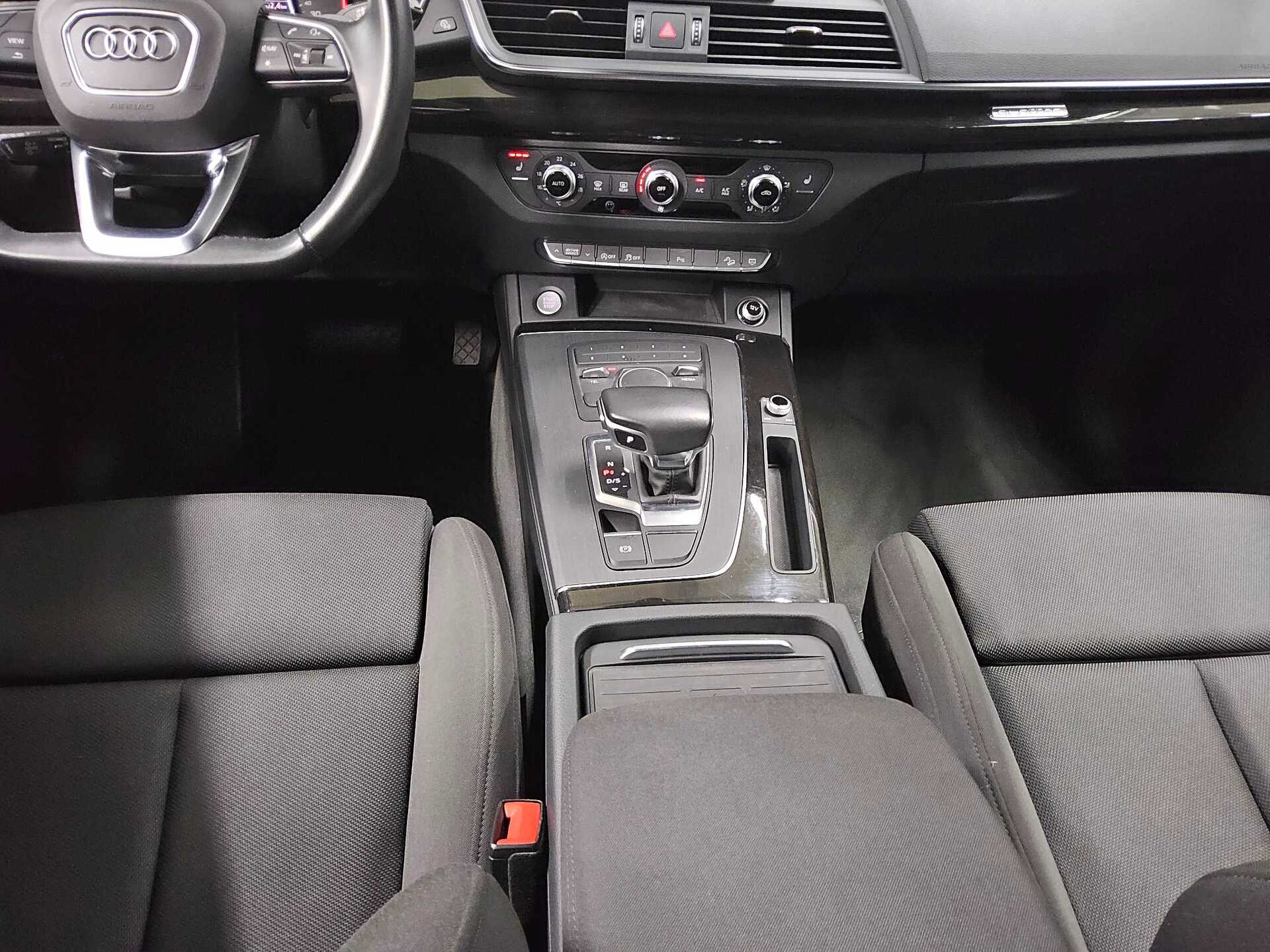 Audi Q5 40 TDI Qu. sport S-Line Ext. Navi LED ACC ACC 6