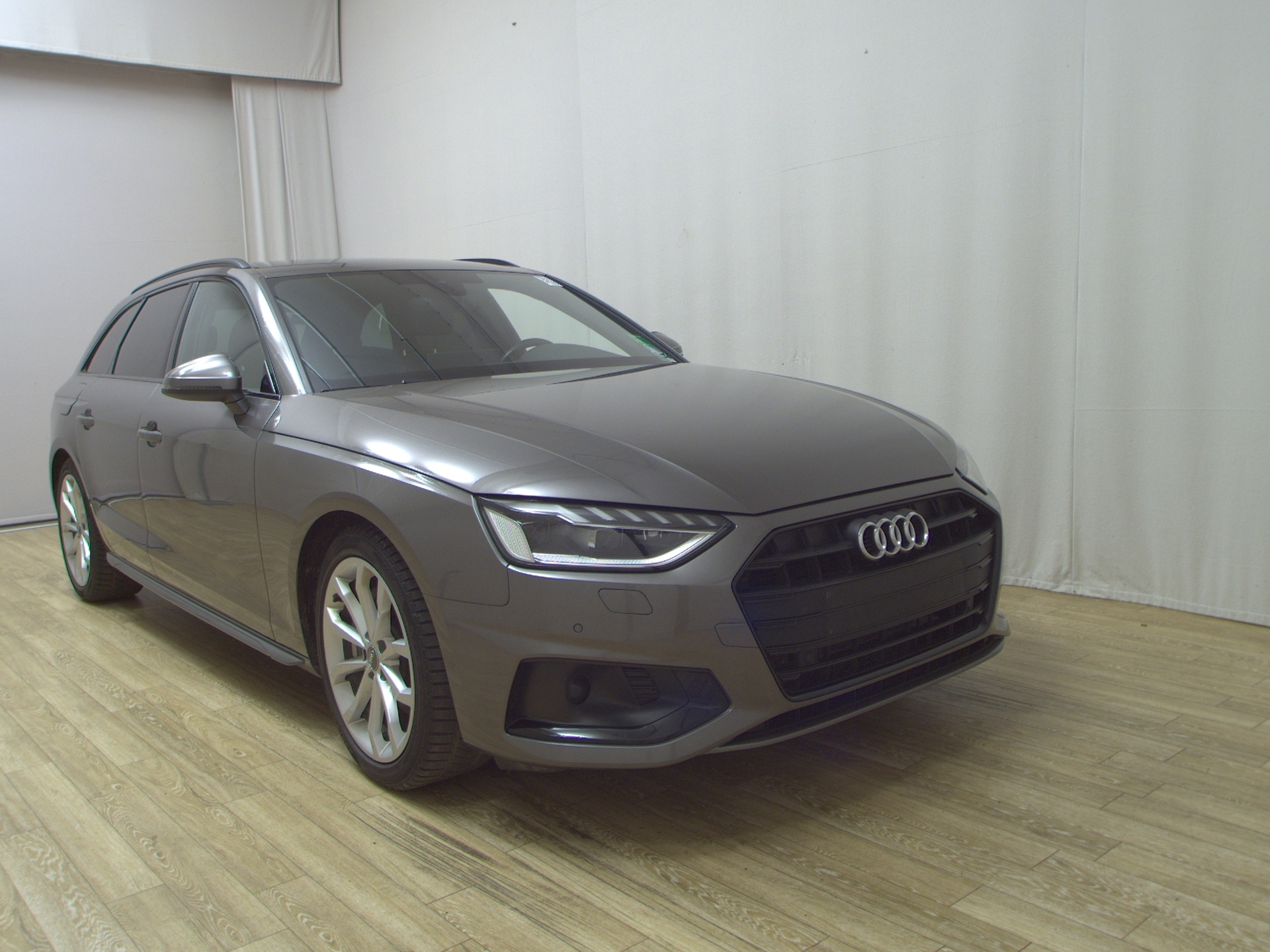 Audi A4 Avant 40 TDI advanced Leder Navi Matrix vc 3