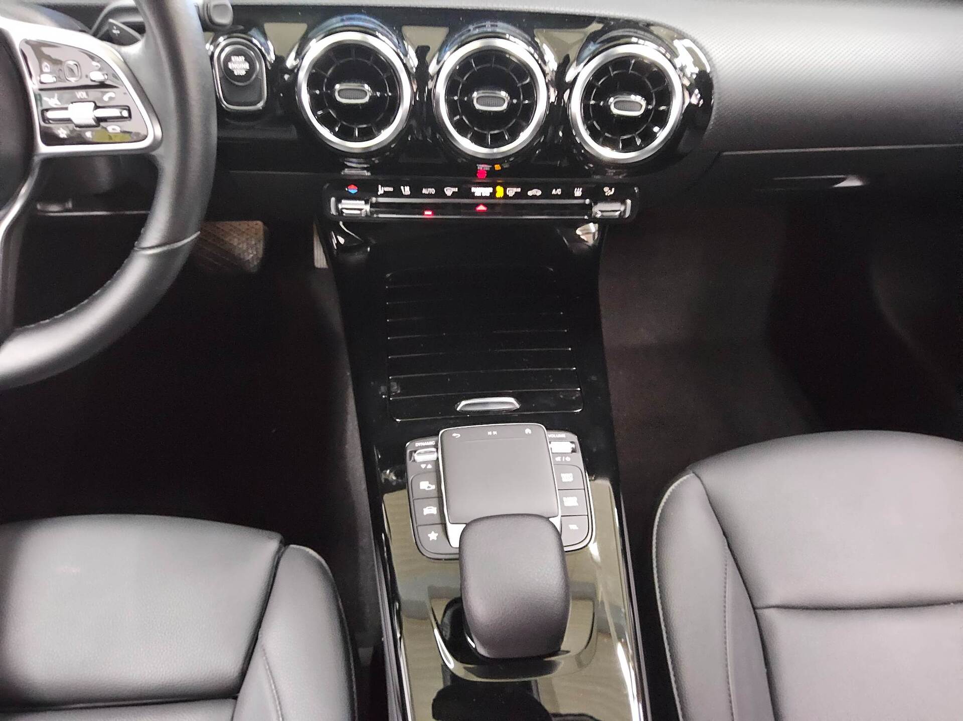 Mercedes-Benz CLA 250 Shooting Brake e Progressive Navi LED 6