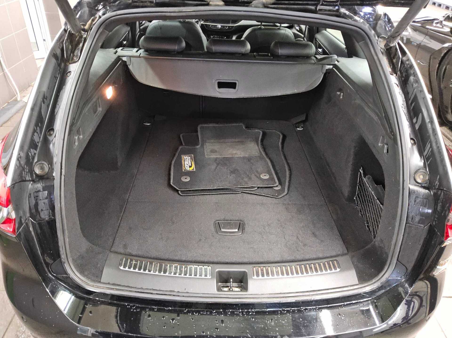 Opel Insignia ST 2.0 D Elegance Navi LED T-Leder RFK 11