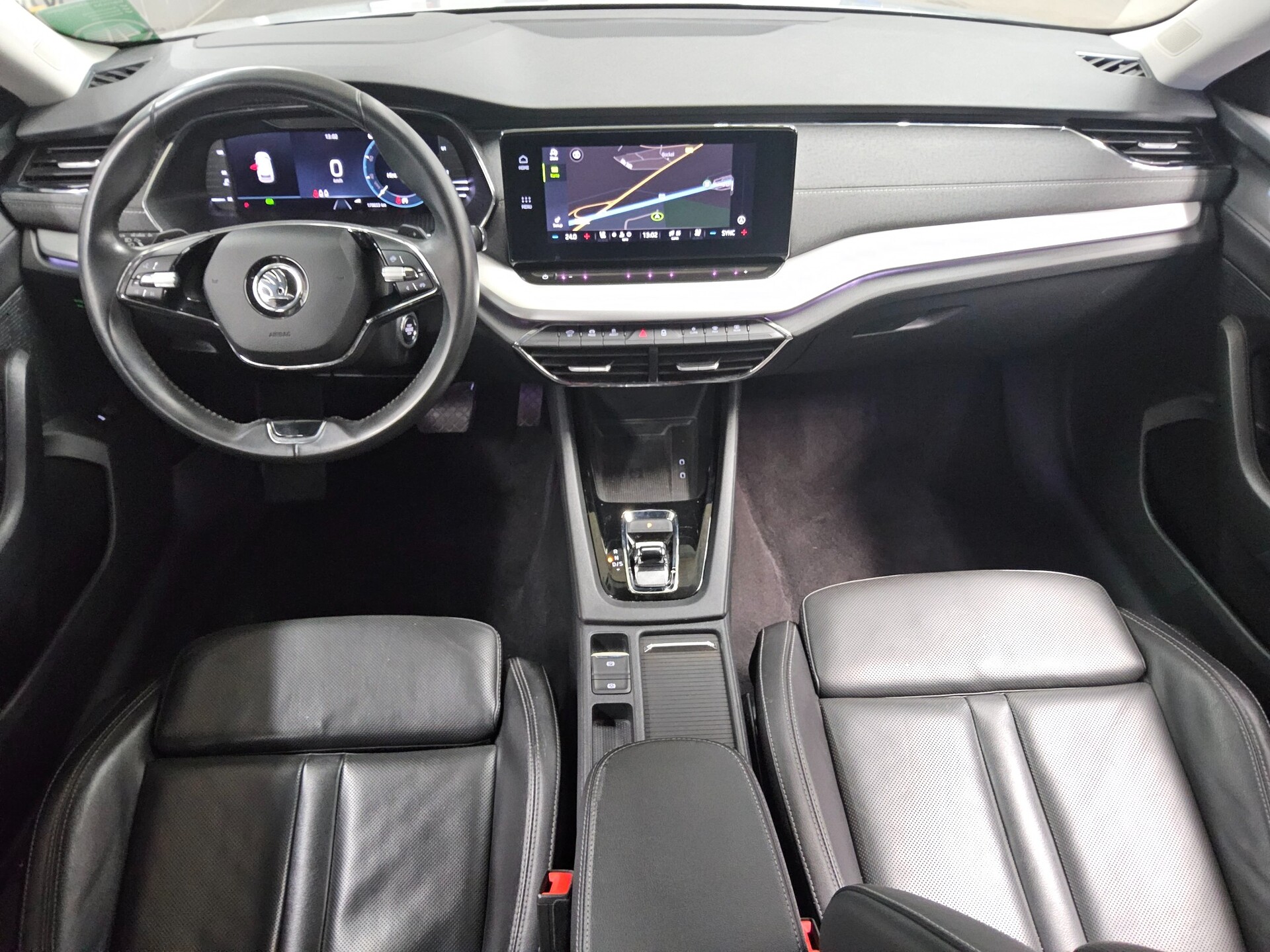 Skoda Octavia Kombi 2.0 TDI Style Leder Nav LED vc RFK 5