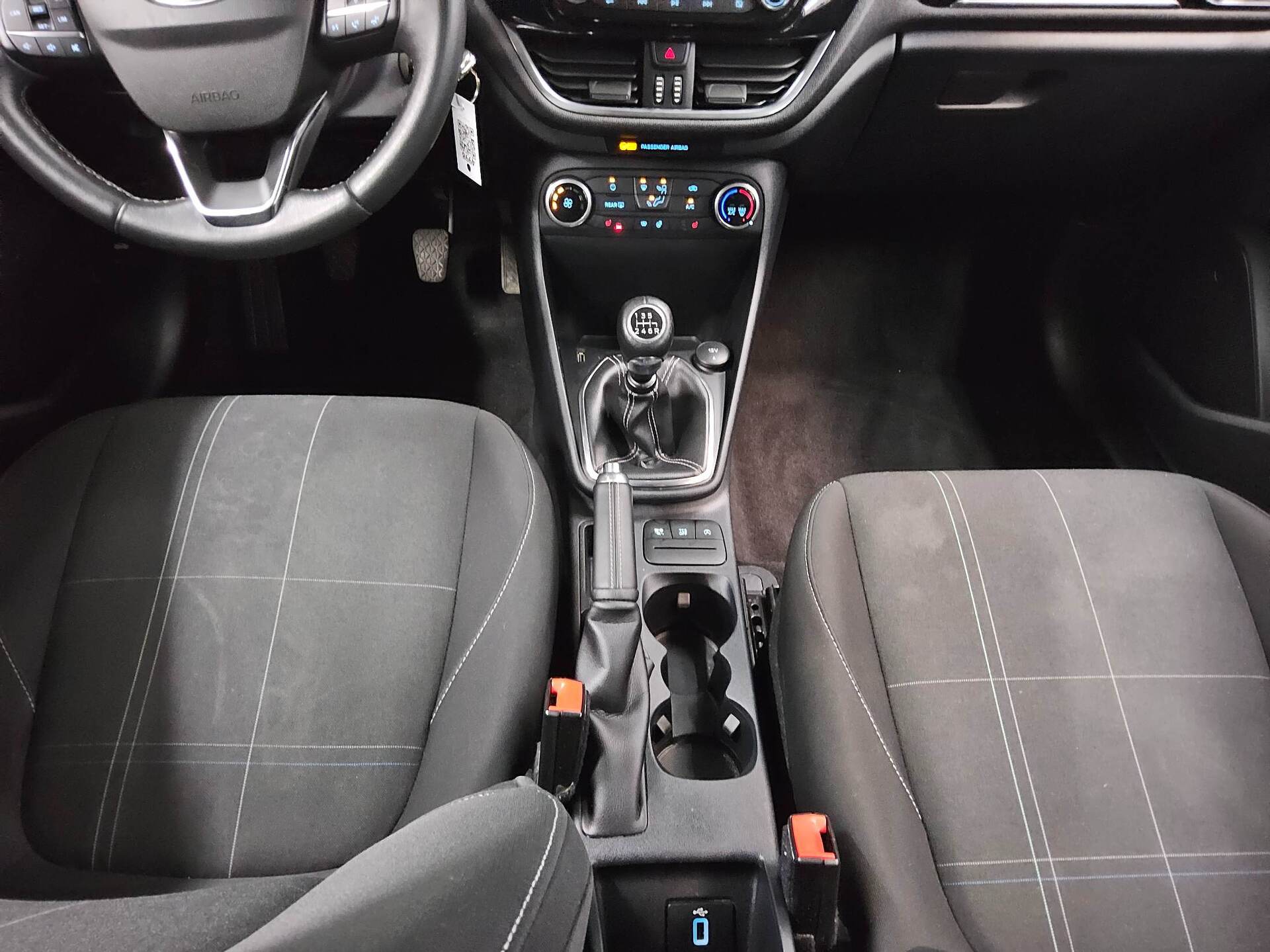 Ford Fiesta 1.0 EB Cool&Connect LED Shz Radio Klima 6