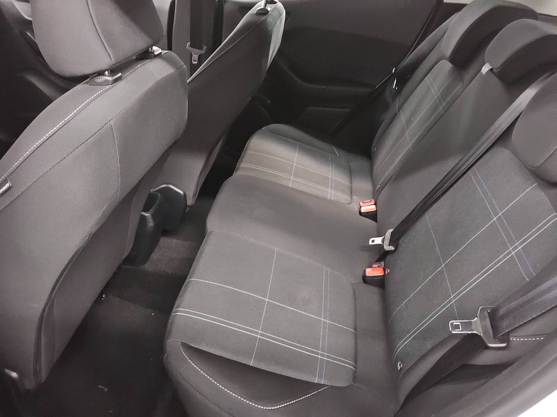 Ford Fiesta 1.0 EB Cool&Connect LED Shz Radio Klima 13