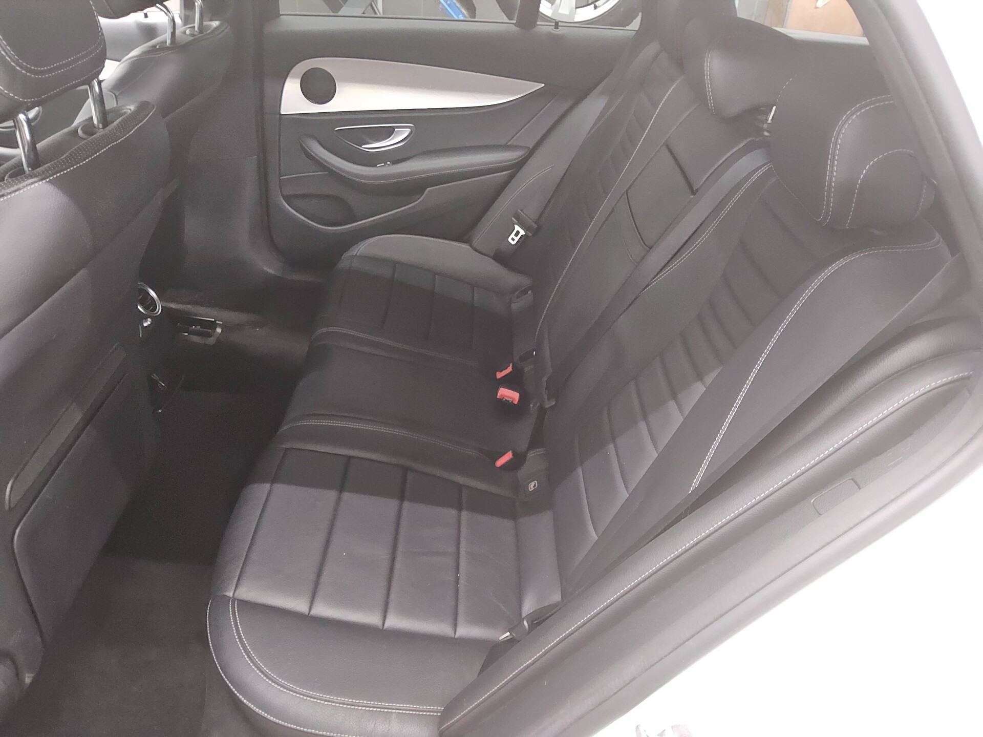 Mercedes-Benz E 300 T de Avantgarde Leder Night Widescreen LED 13