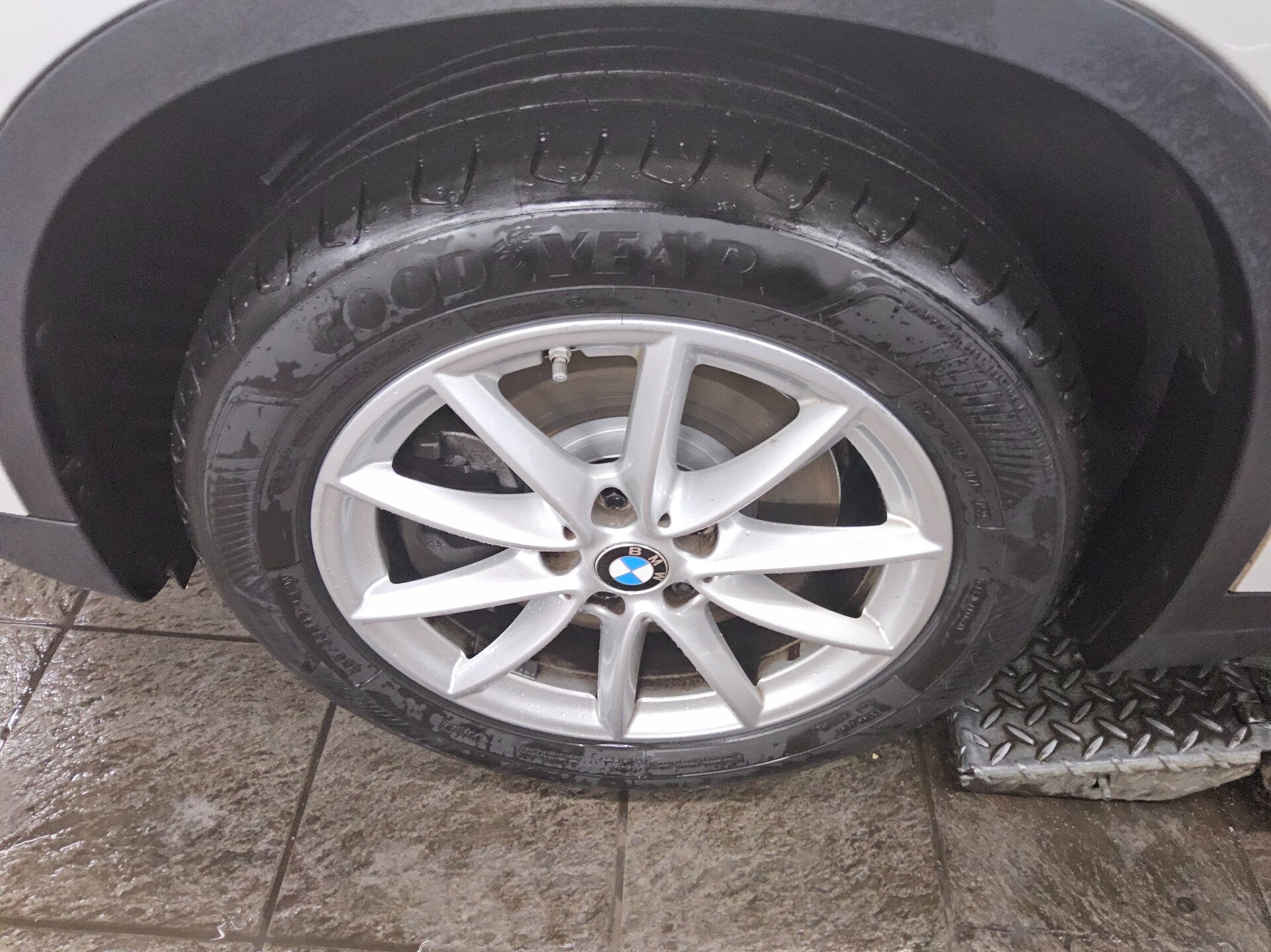 BMW X1 sDrive20d Advantage Navi LED HiFi RFK 10