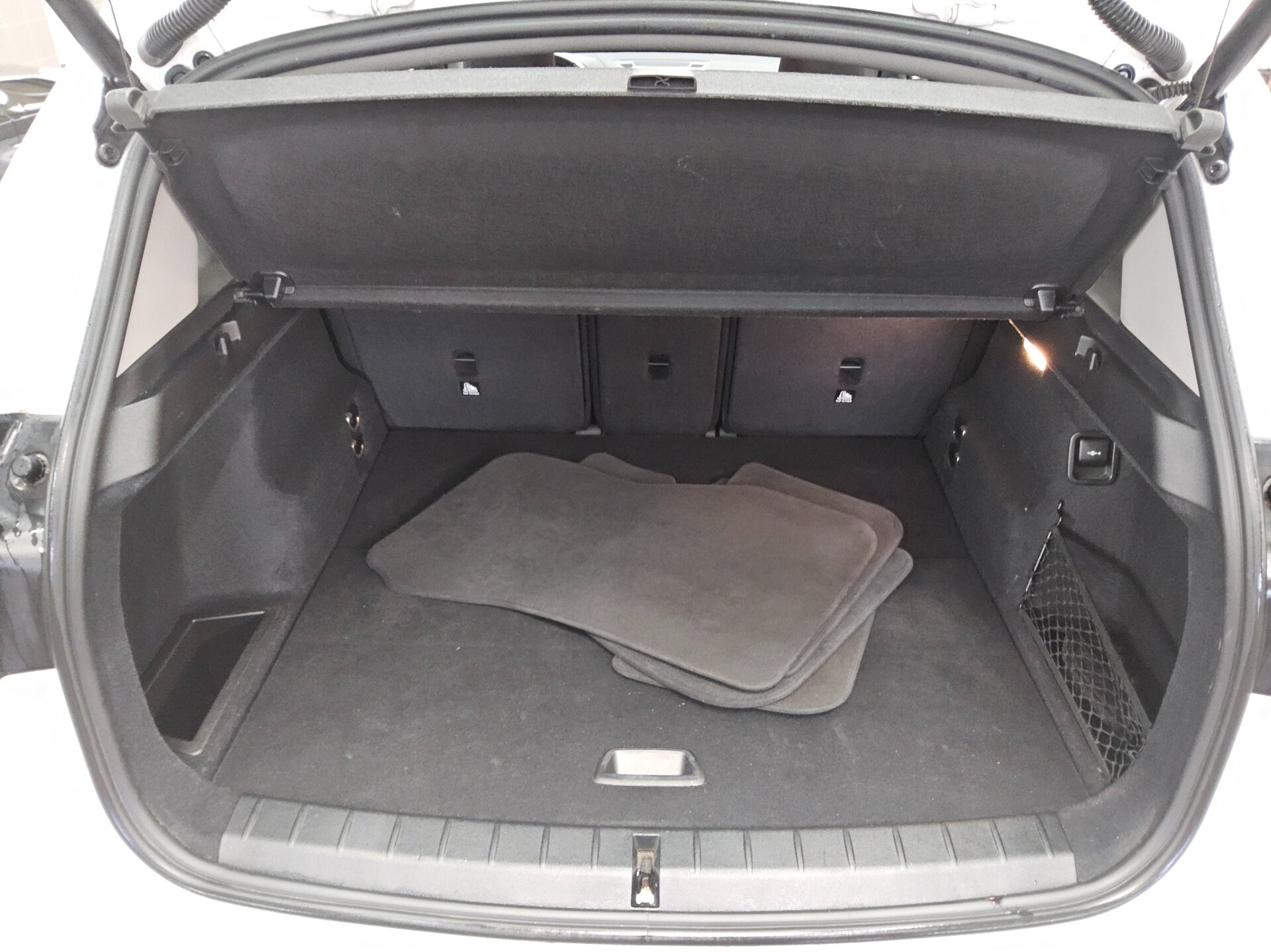 BMW X1 sDrive20d Advantage Navi LED HiFi RFK 11