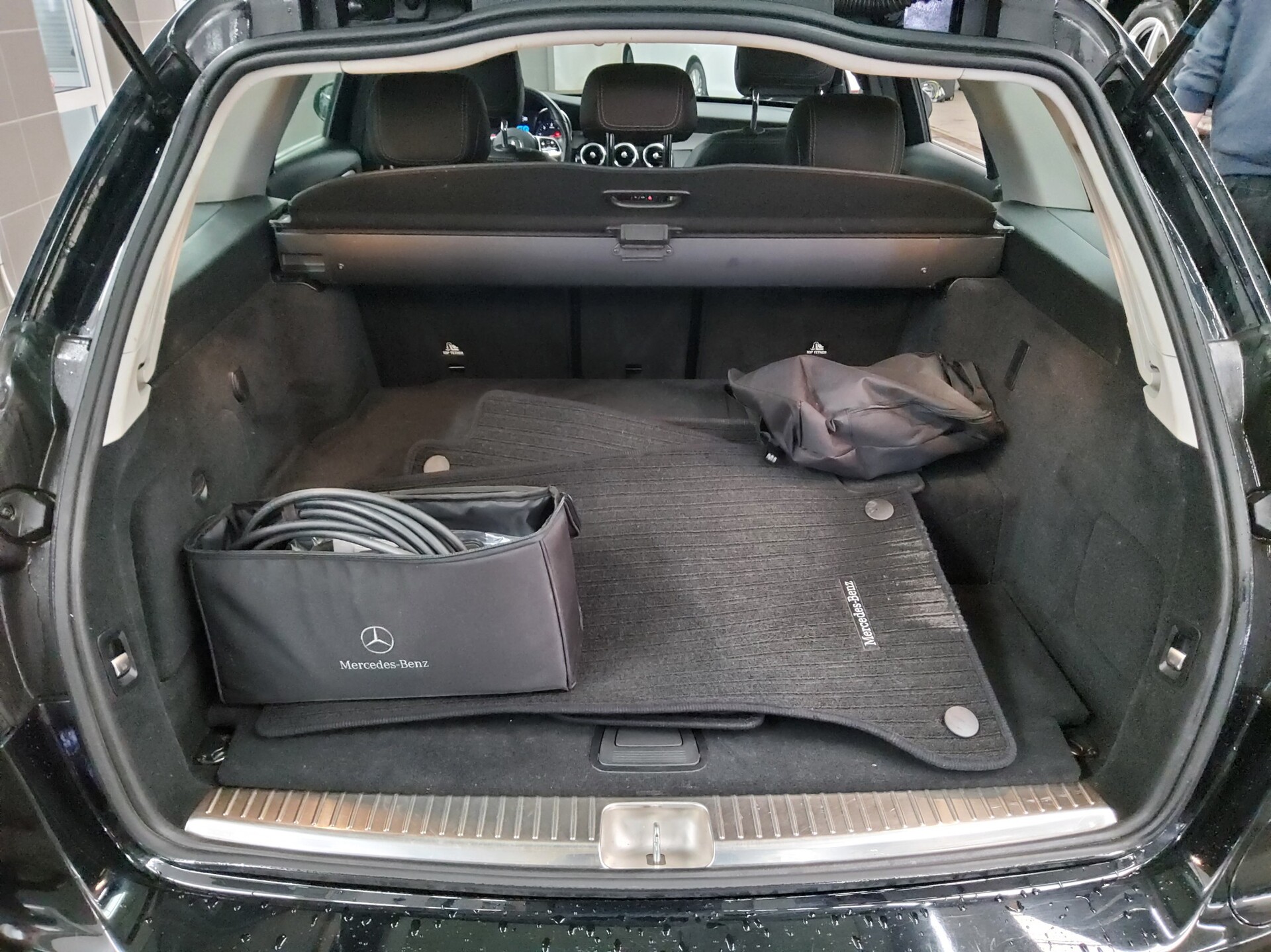 Mercedes-Benz C 300 T de Avantgarde T-Leder COMAND LED RFK 12