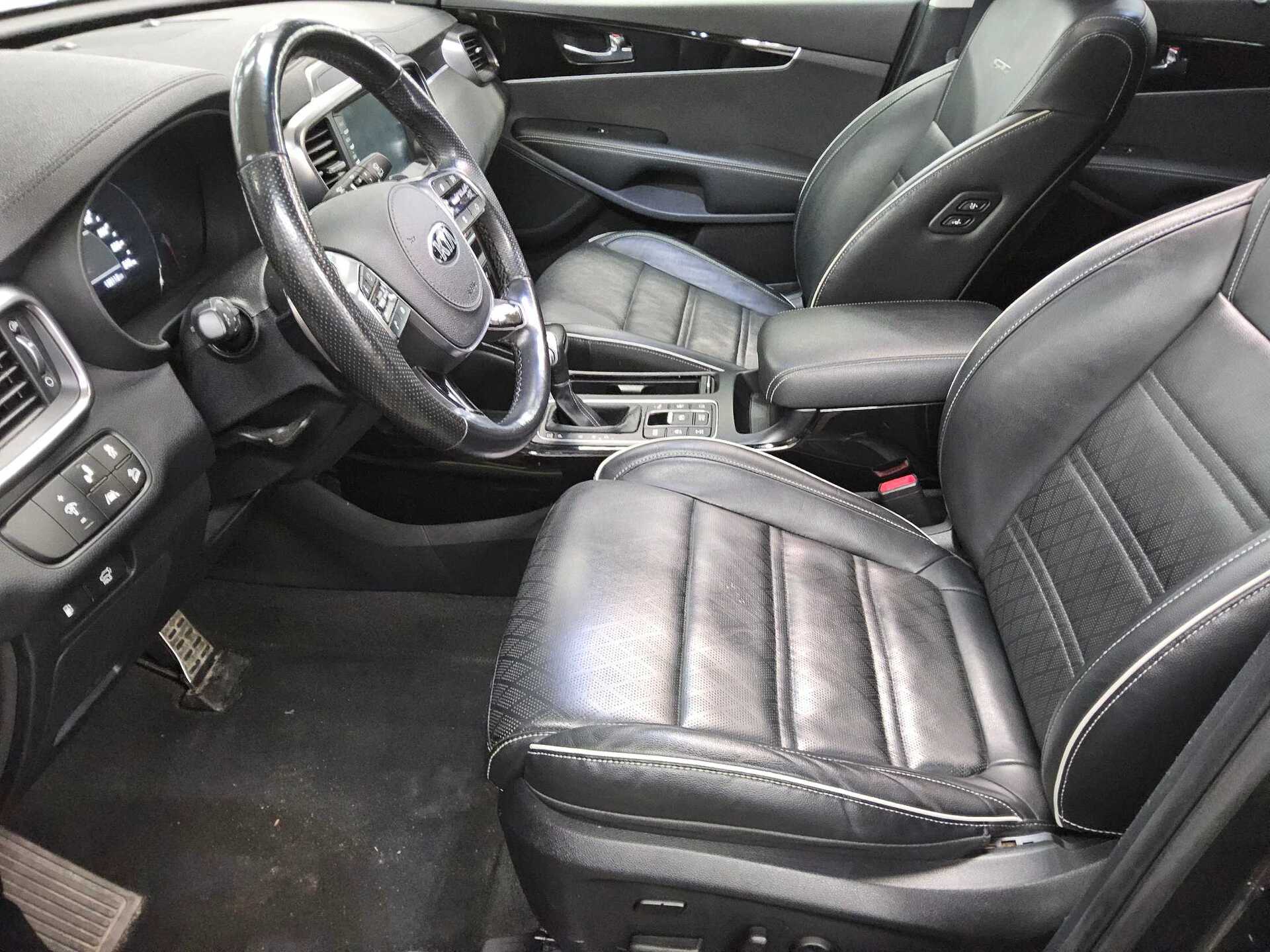 Kia Sorento 2.2 CRDI 4WD GT-Line Navi AHK HuD Pano 8