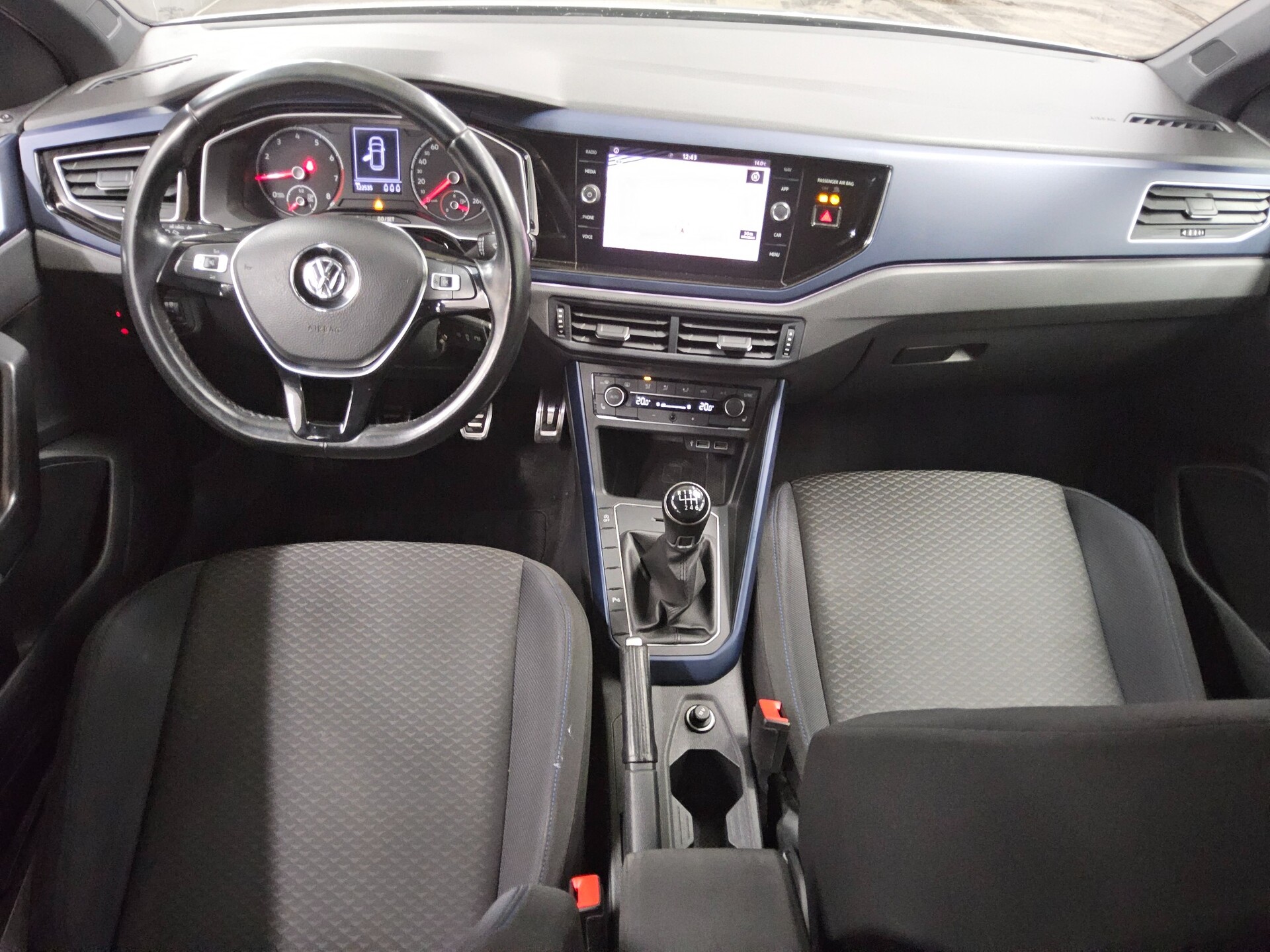 Volkswagen Polo 1.0 United Navi PDC SHZ 5