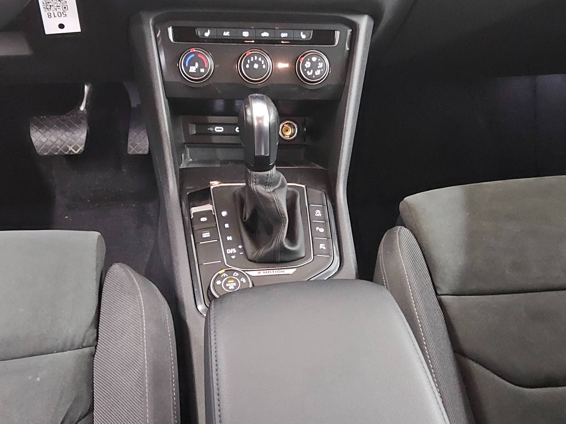 Volkswagen Tiguan Allspace 2.0 TDI 4M Comf. Navi AHK 360° 6