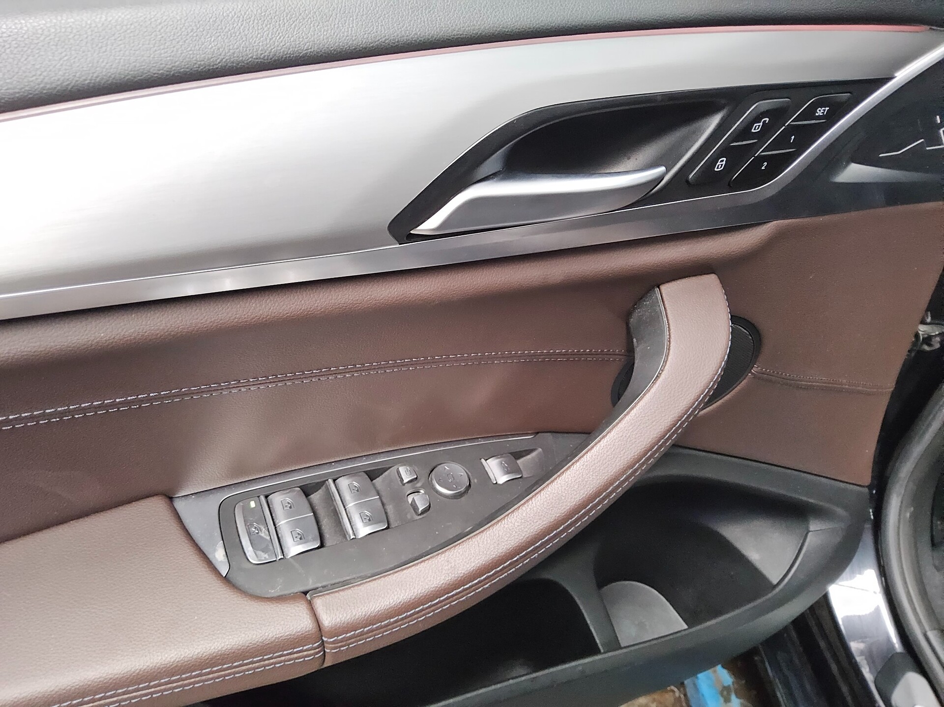 BMW X3 xDrive30d M-Sport Leder Navi LED Pano HuD AHK 10