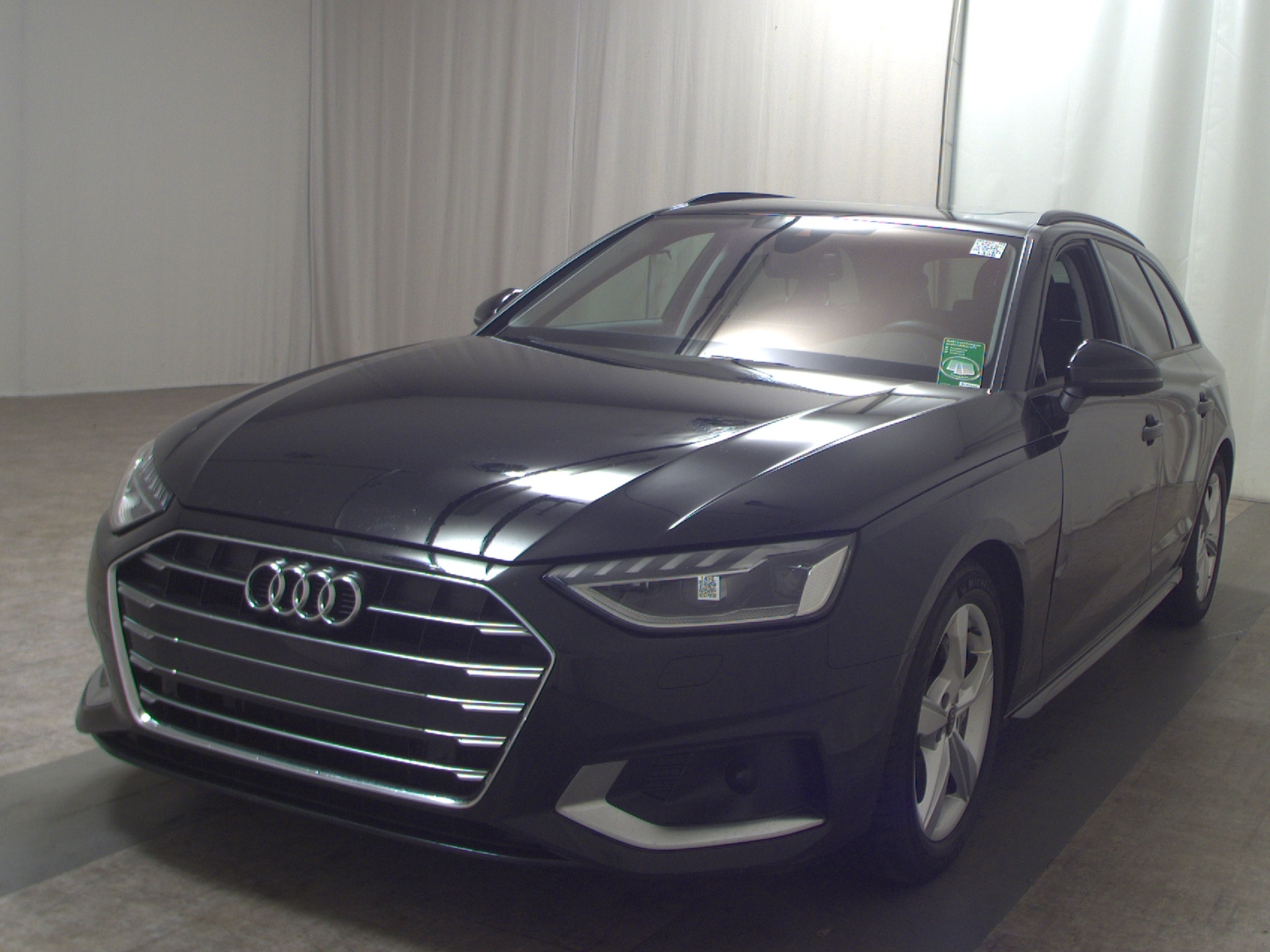 Audi A4 Avant 40 TDI advanced Navi LED Pano AHK RfK 2