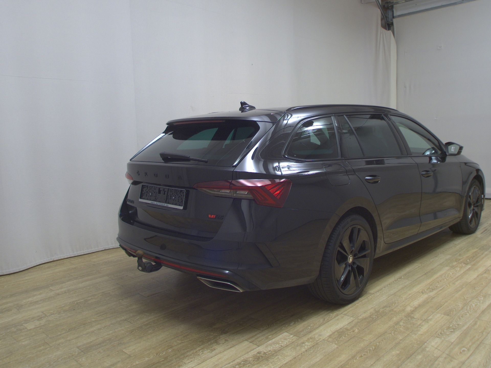 Skoda Octavia Kombi 2.0 TDI 4x4 RS Navi LED vc HuD RfK 4