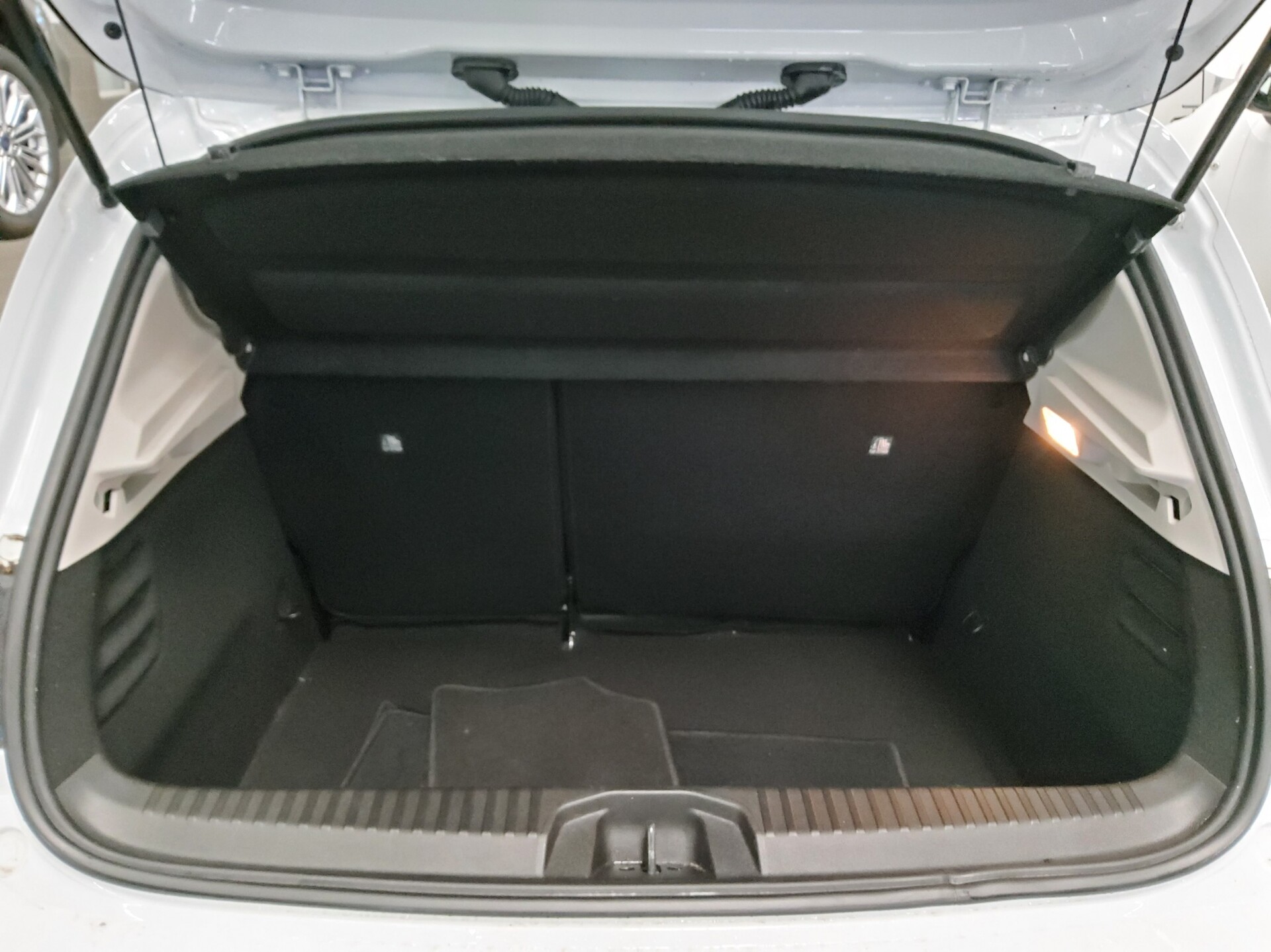 Renault Clio 1.0 Navi LED DAB+ PDC Shz 11