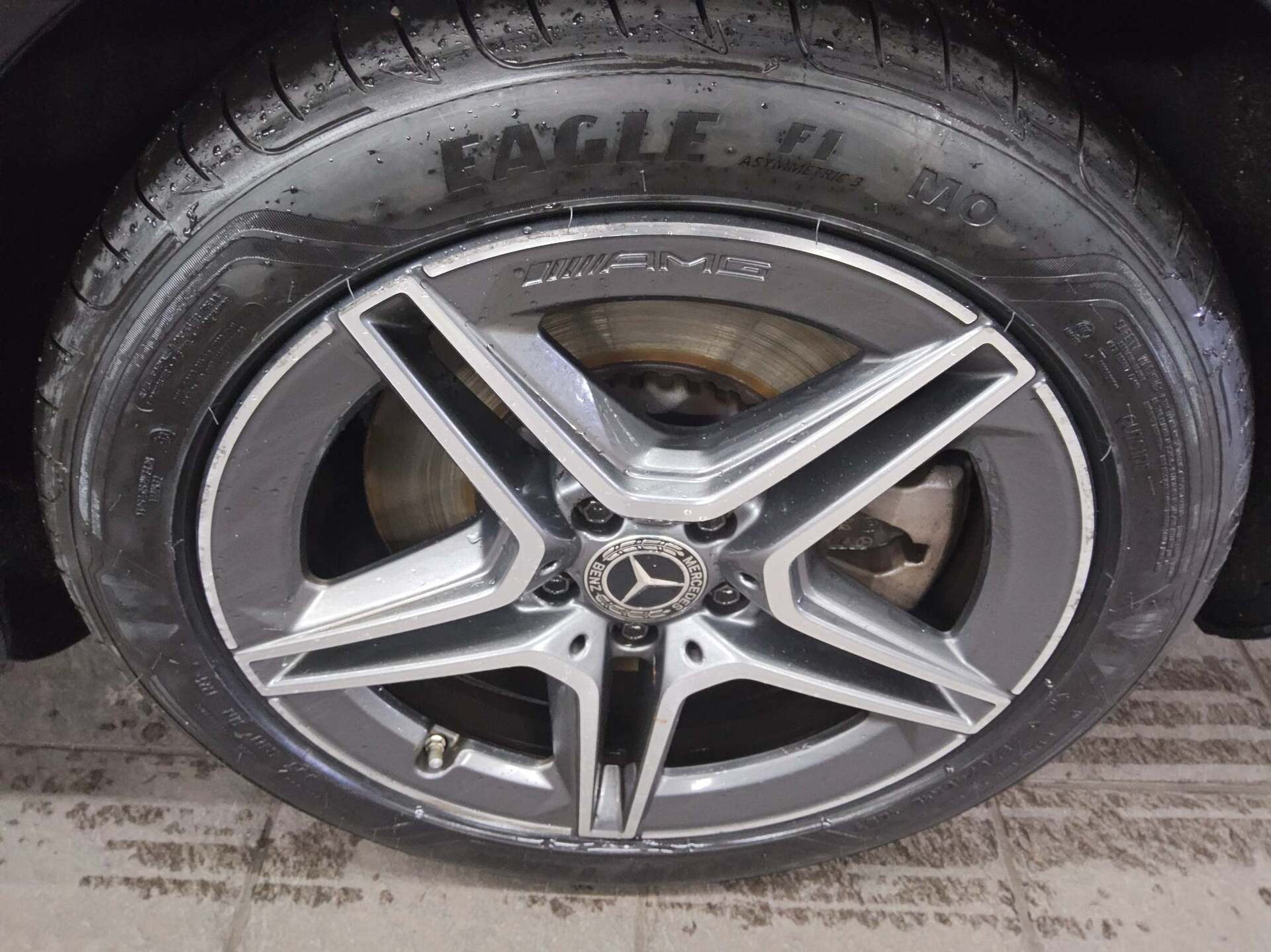 Mercedes-Benz E 300 T de AMG-Line Navi LED Widescreen AHK RfK 11