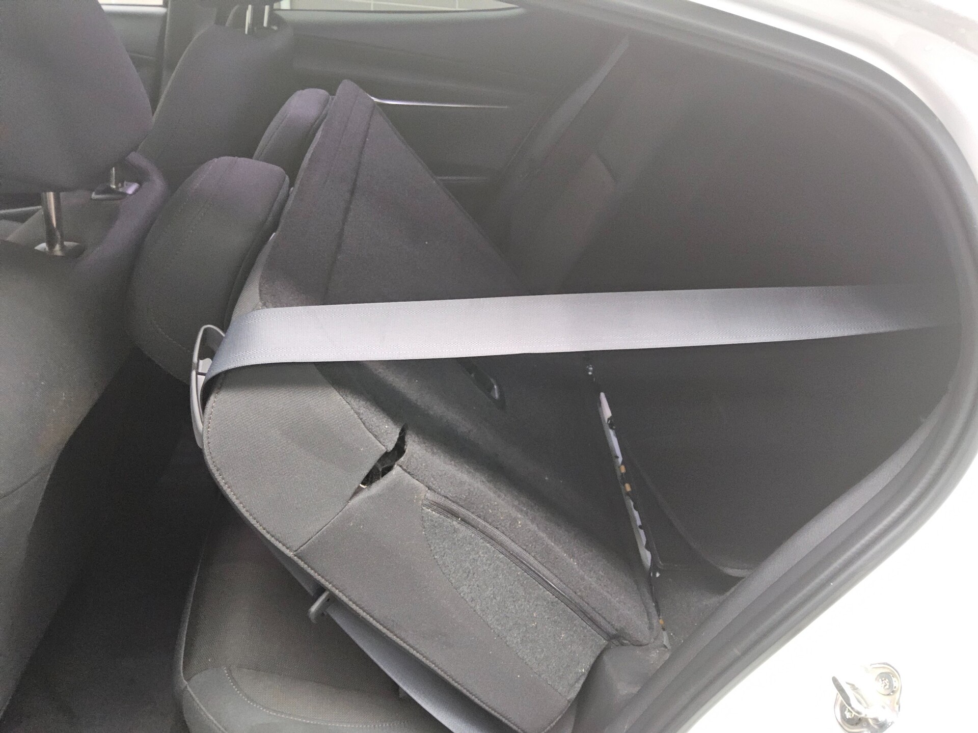 Mazda 3 2.0 SKYACTIV-G Navi LED HuD RfK 13