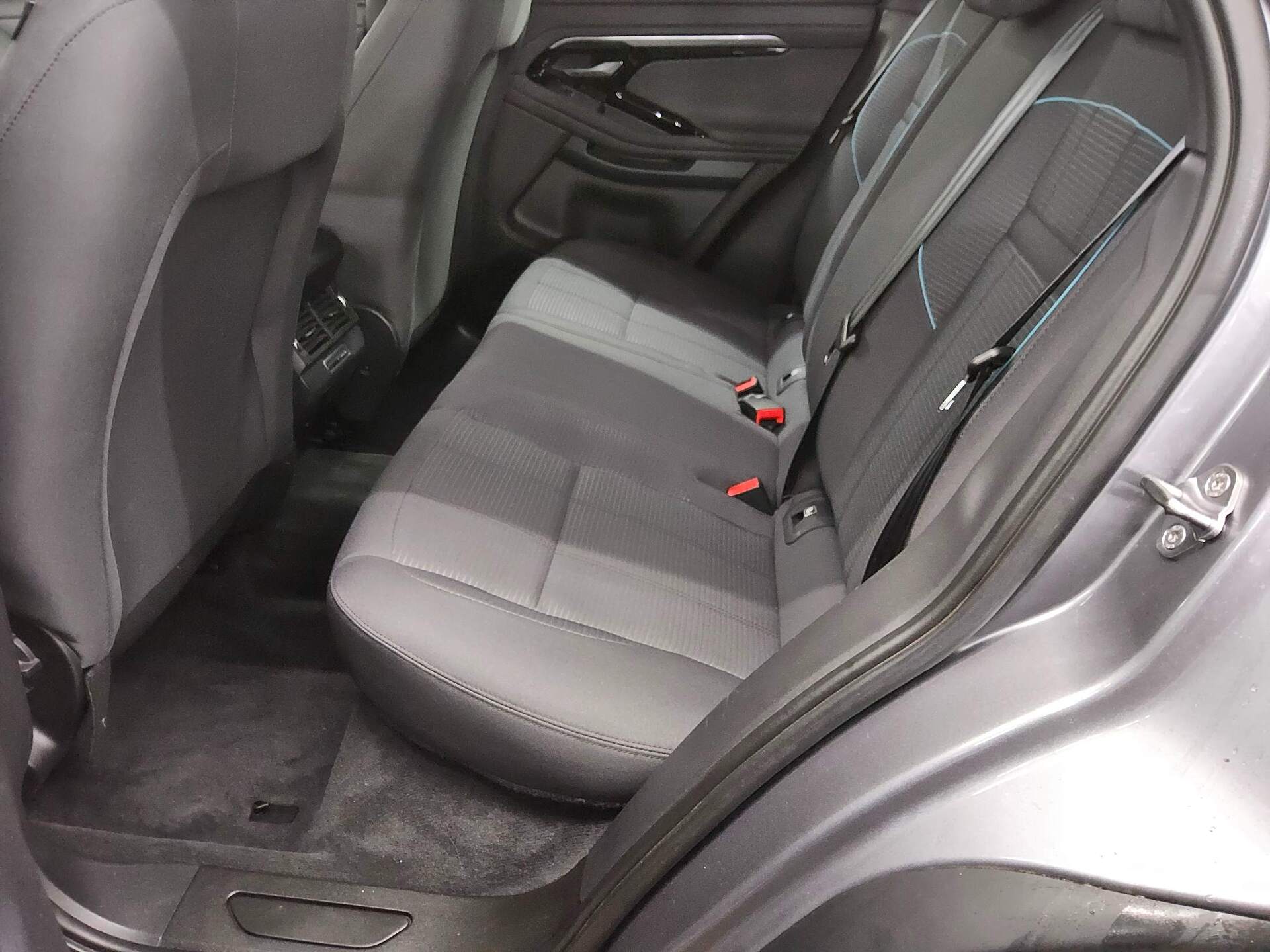 Land Rover Range Rover Evoque D240 AWD Navi AHK StHzg RFK 13