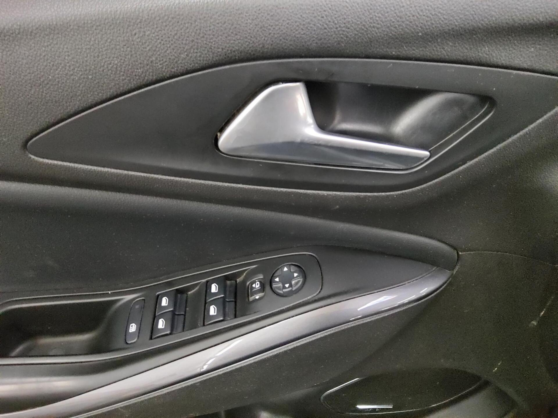 Opel Grandland X 2.0 D Ultimate Leder Navi LED RfK 9