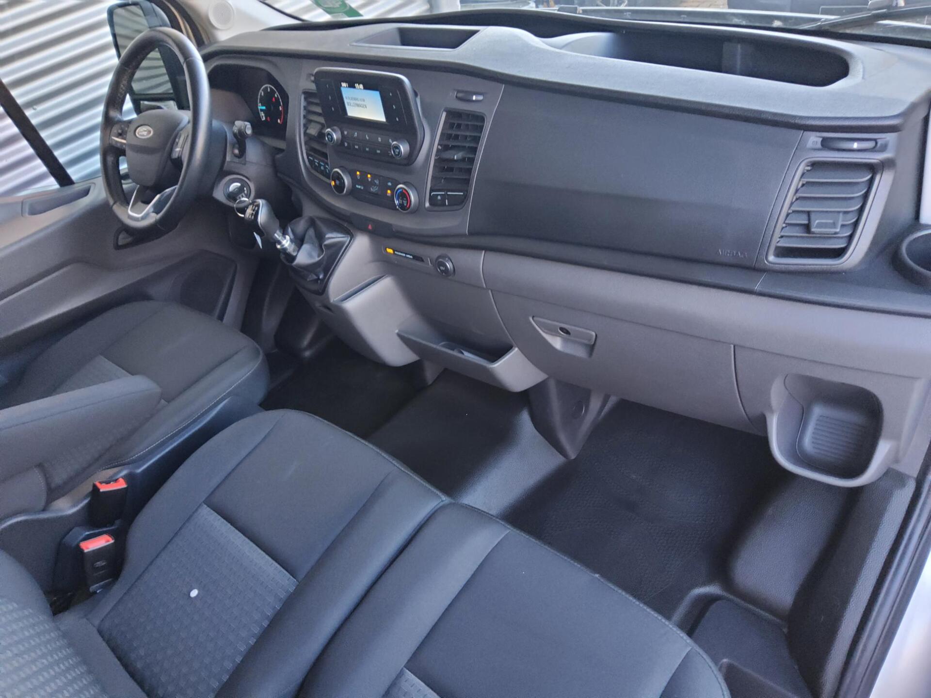 Ford Transit 2.0 TDCi FT 330 L2H2 9-Sitze RfK PDC 5