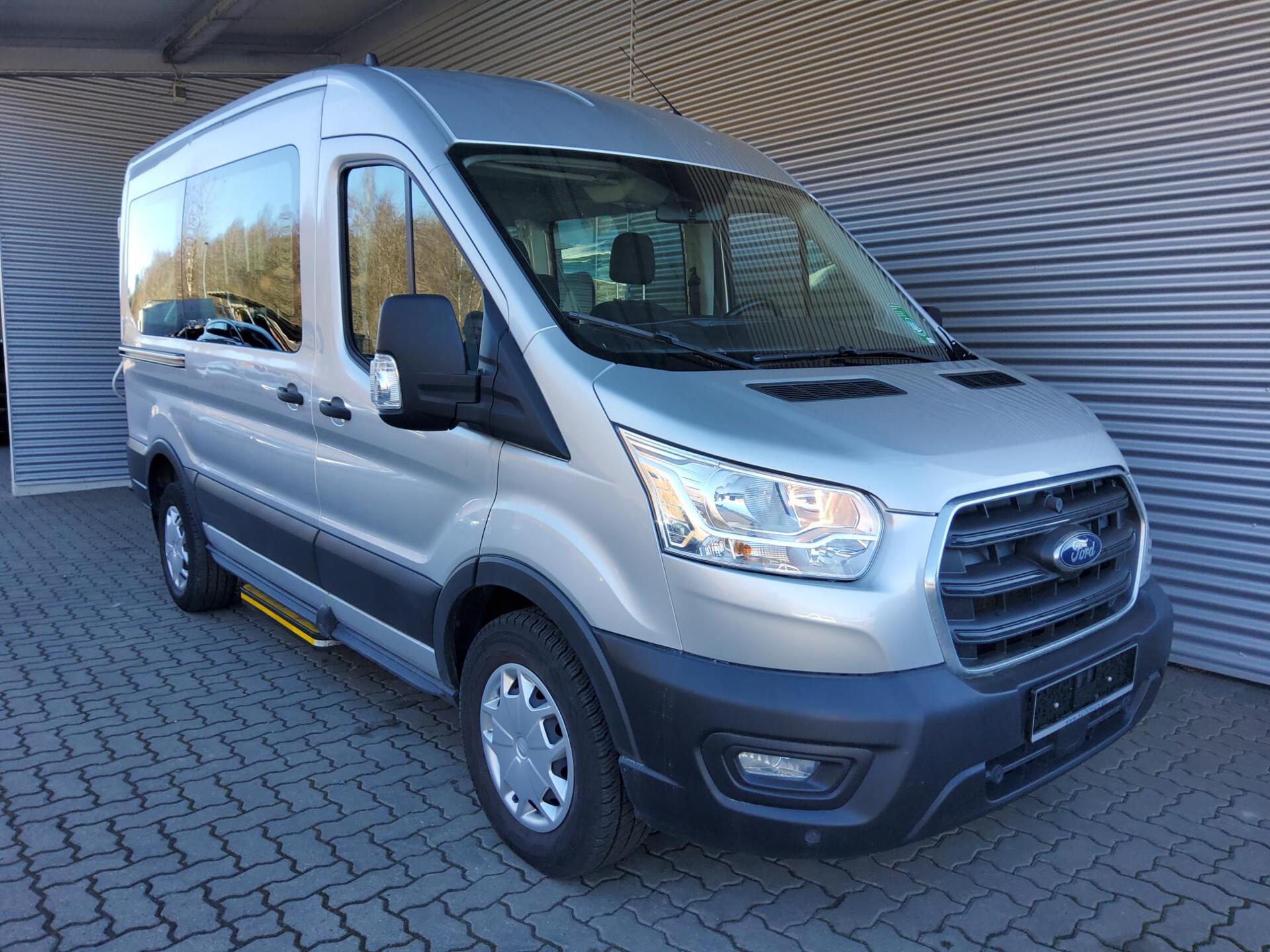 Ford Transit 2.0 TDCi FT 330 L2H2 9-Sitze RfK PDC 3