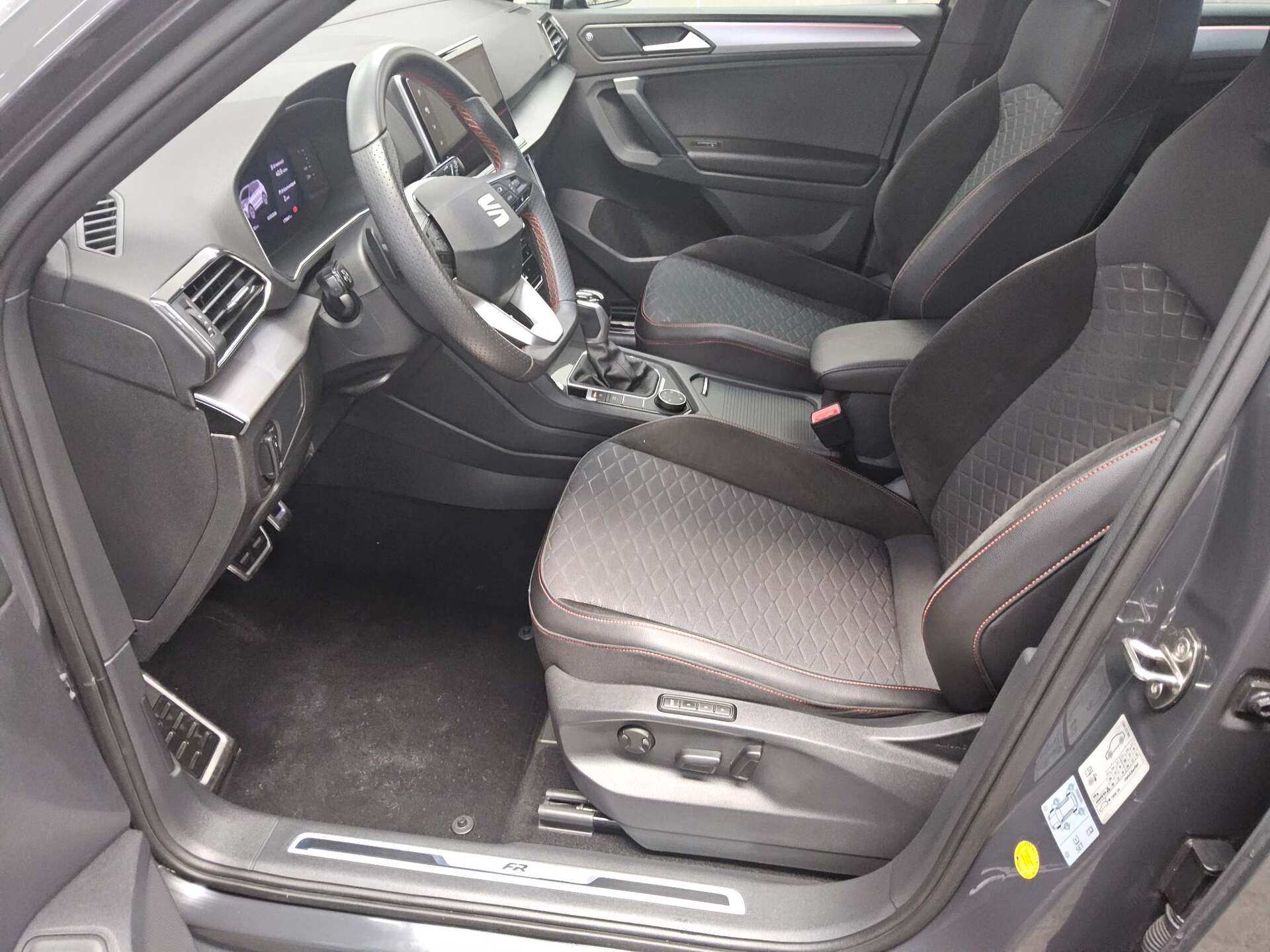 Seat Tarraco 2.0 TDI 4Drive FR-Line T-Leder Navi LED 9