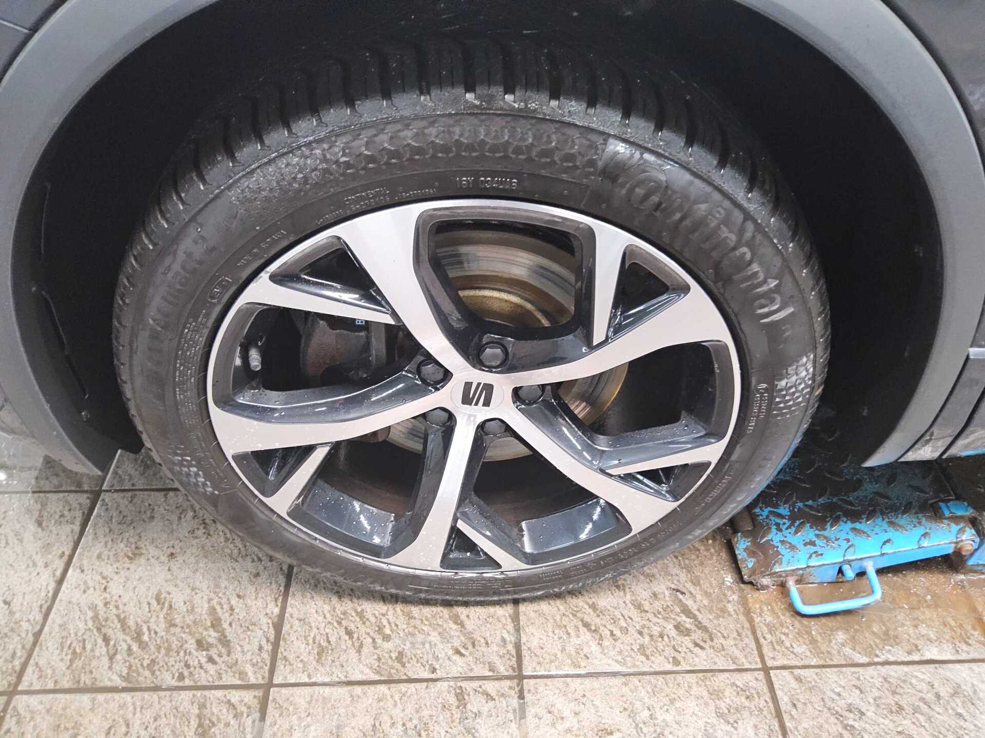 Seat Tarraco 2.0 TDI 4Drive FR-Line T-Leder Navi LED 11