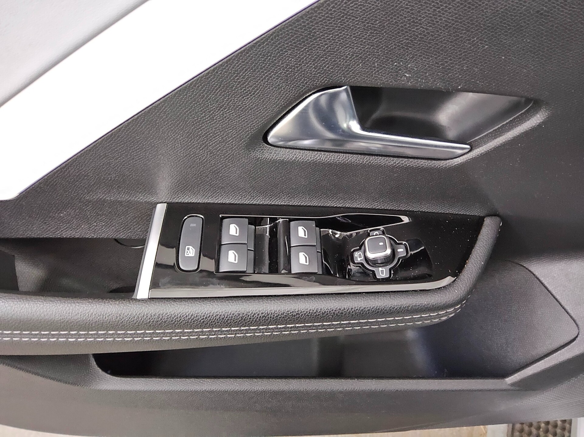 Opel Astra ST 1.5 D Elegance T-Leder Navi LED RFK 10