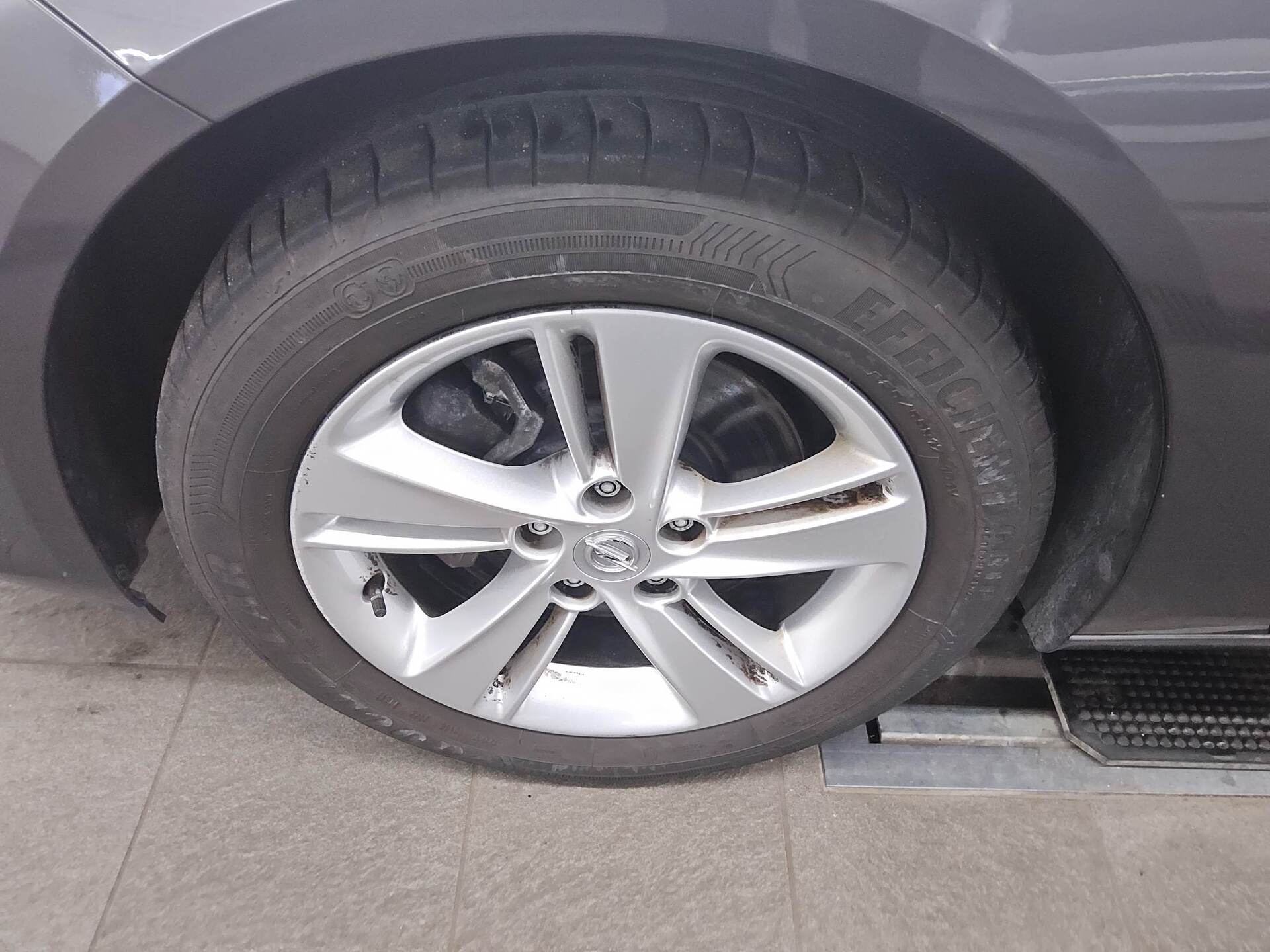 Opel Insignia 2.0 CDTI Business Ed. Navi LED Shz PDC 10