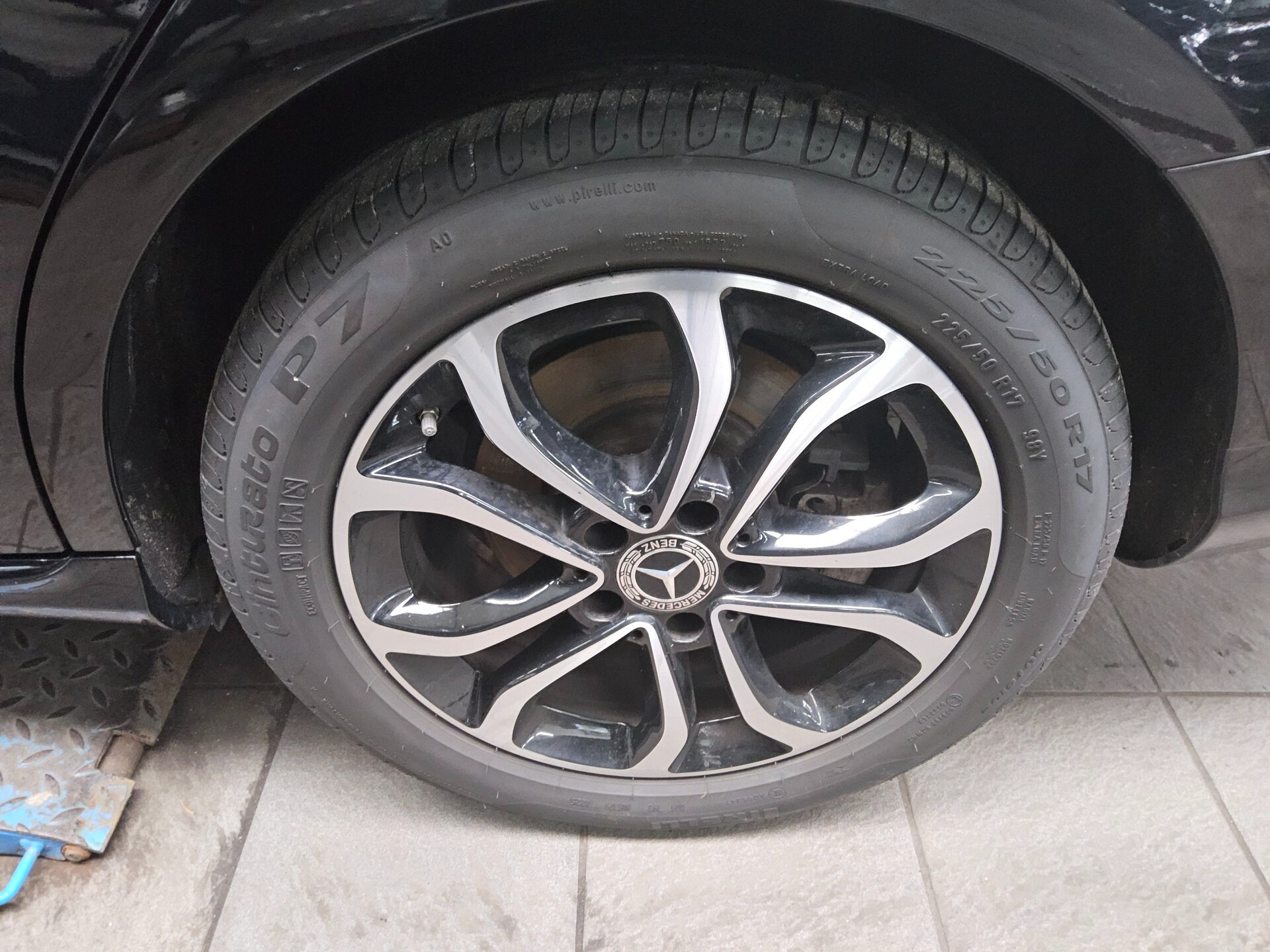 Mercedes-Benz C 220 T d Avantgarde Night Navi LED Pano RfK 10