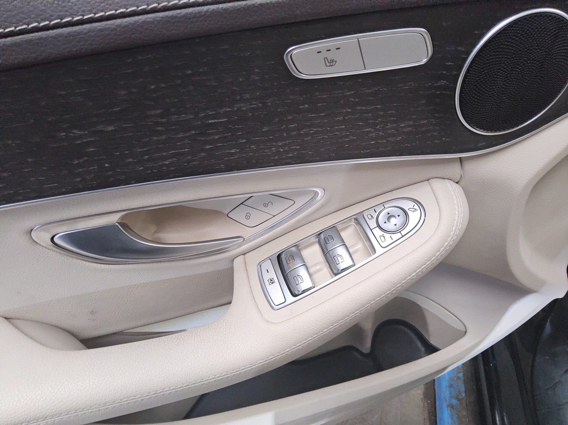 Mercedes-Benz C 220 T d Avantgarde Night Navi LED Pano RfK 9