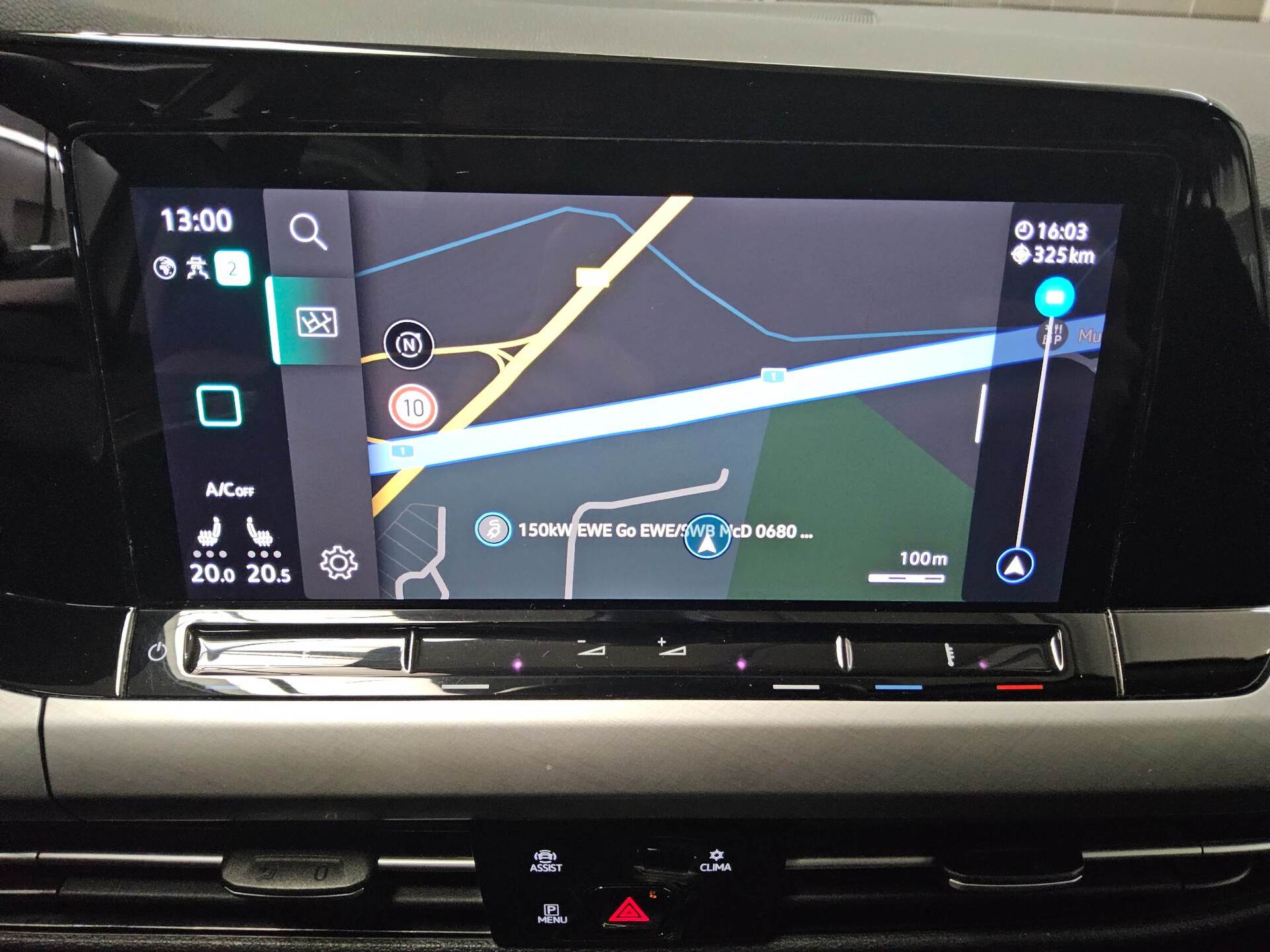 Volkswagen Golf-8 Var. 2.0 TDI Life Navi LED AID Shz PDC 7