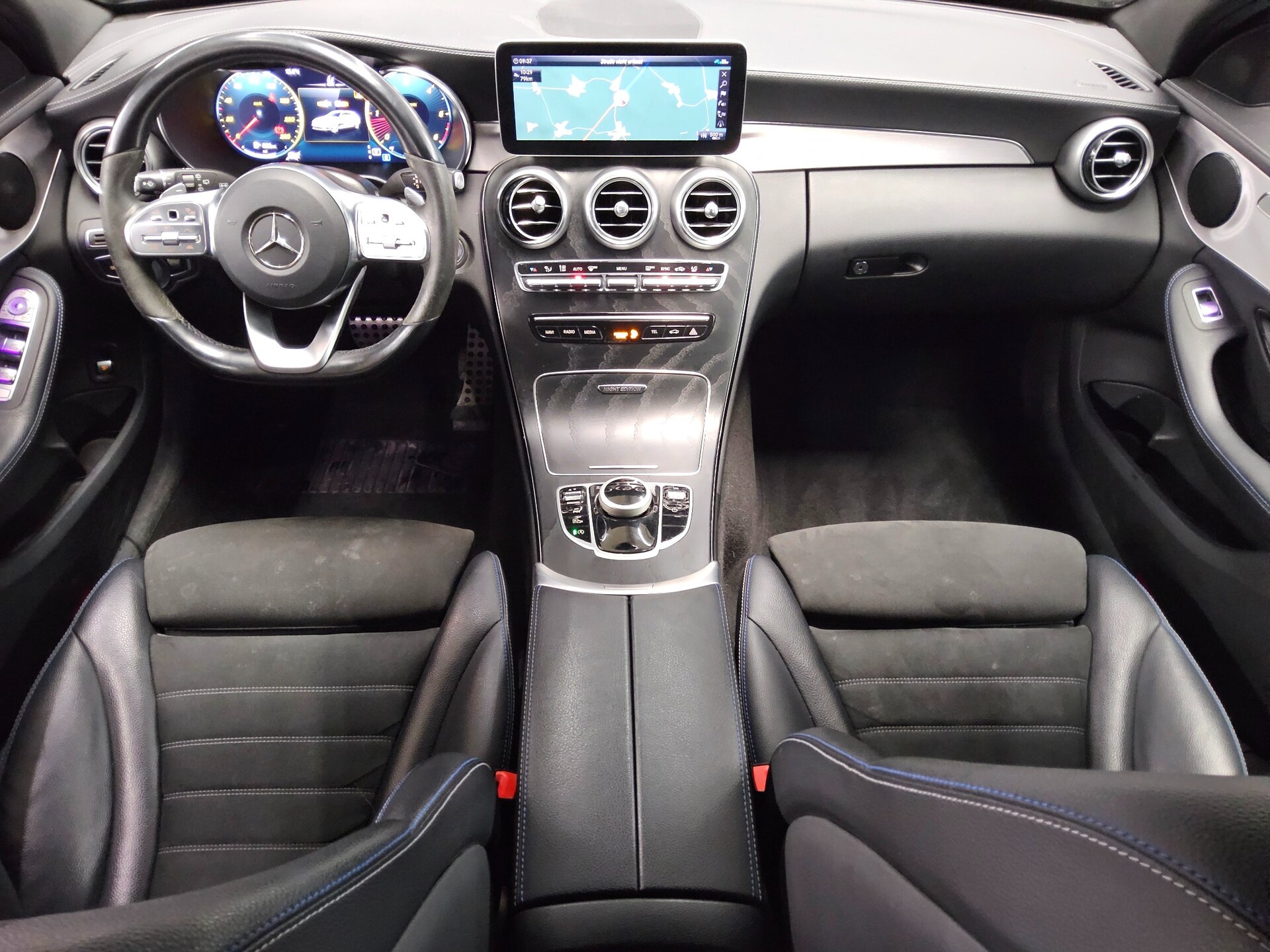 Mercedes-Benz C 220 T d AMG-Line Night Widescreen Navi LED AHK 5