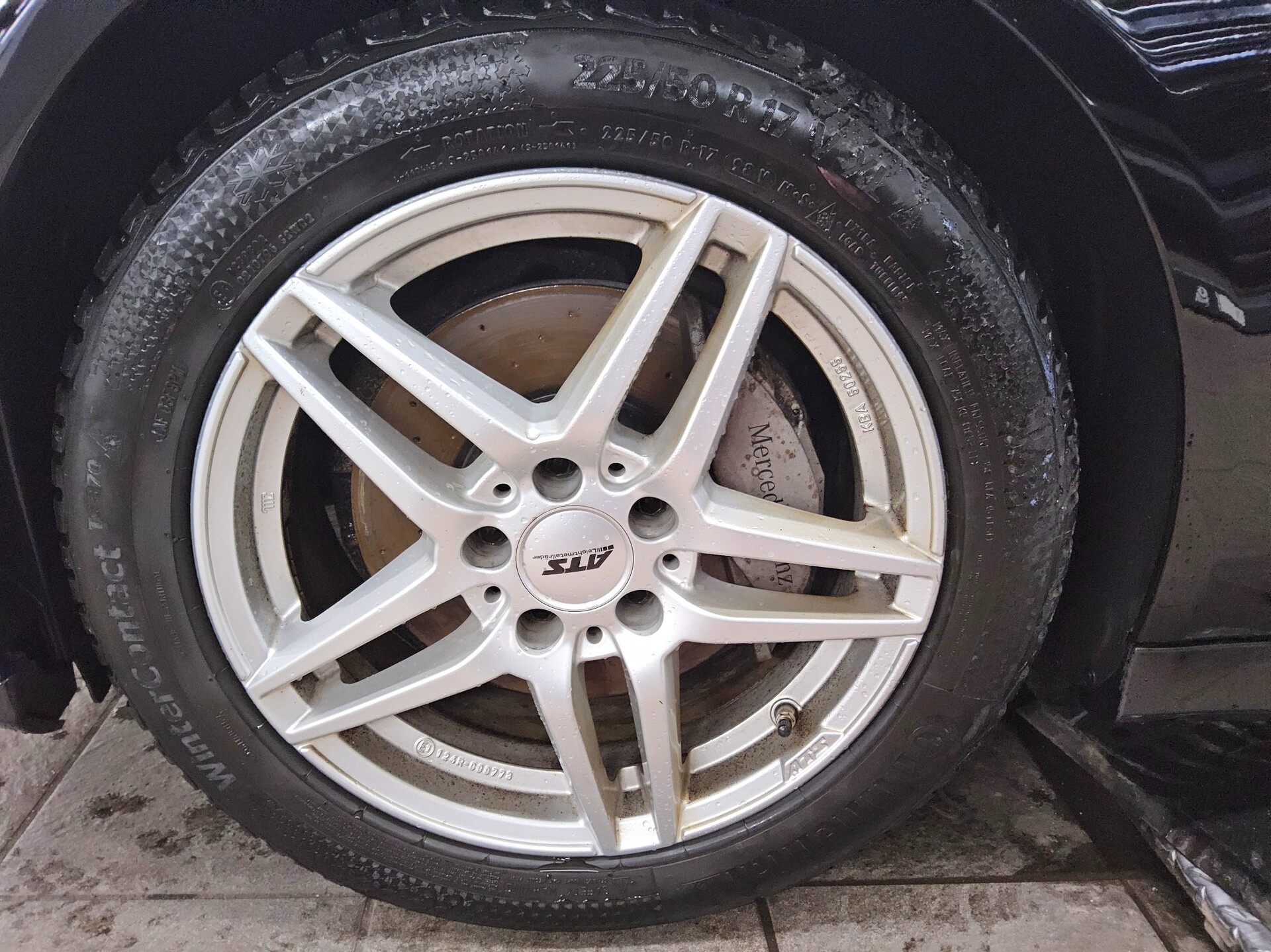 Mercedes-Benz C 220 T d AMG-Line Night Widescreen Navi LED AHK 11