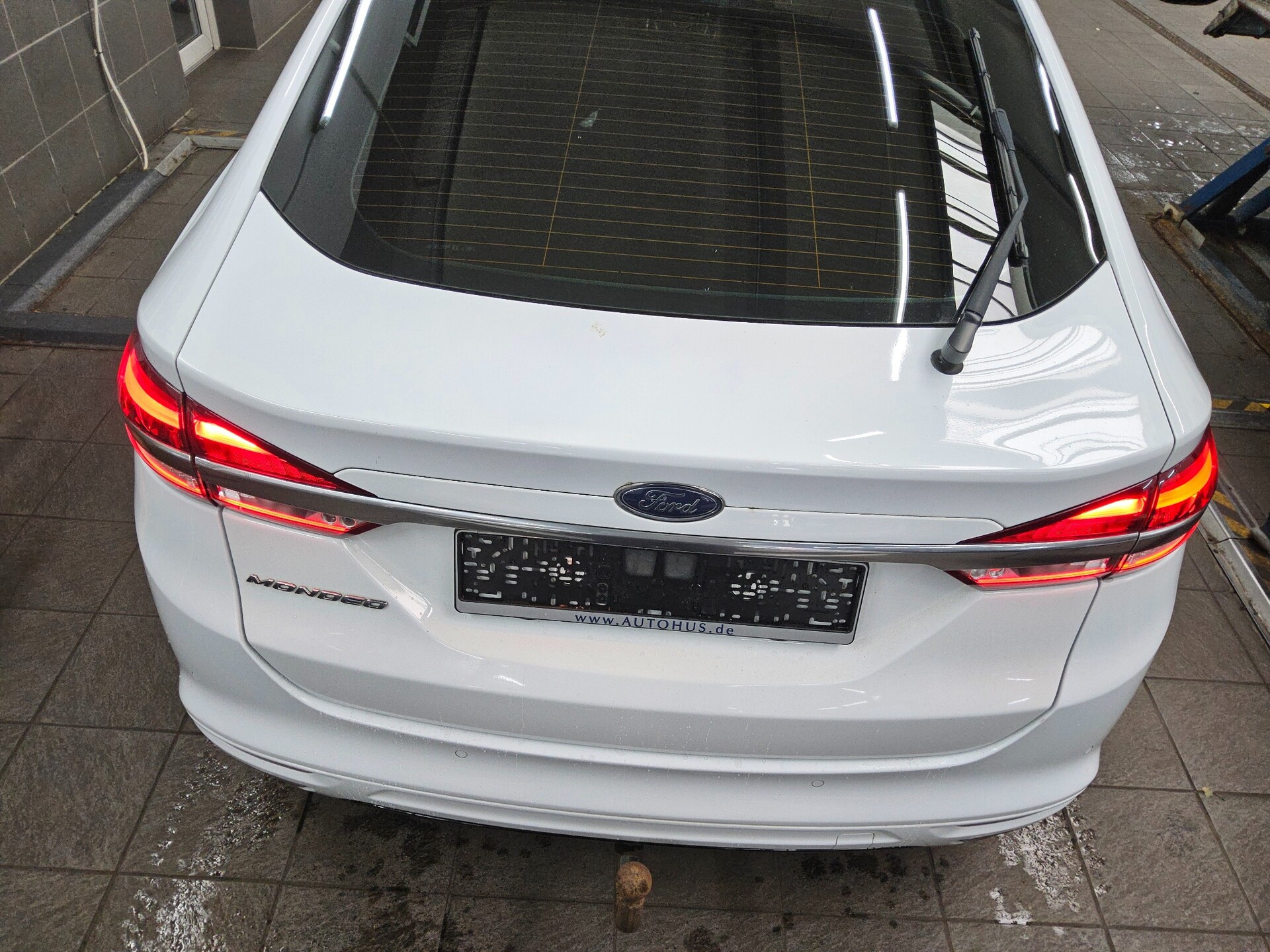 Ford Mondeo Turnier 2.0 EB ST-Line T-Leder Navi LED 11